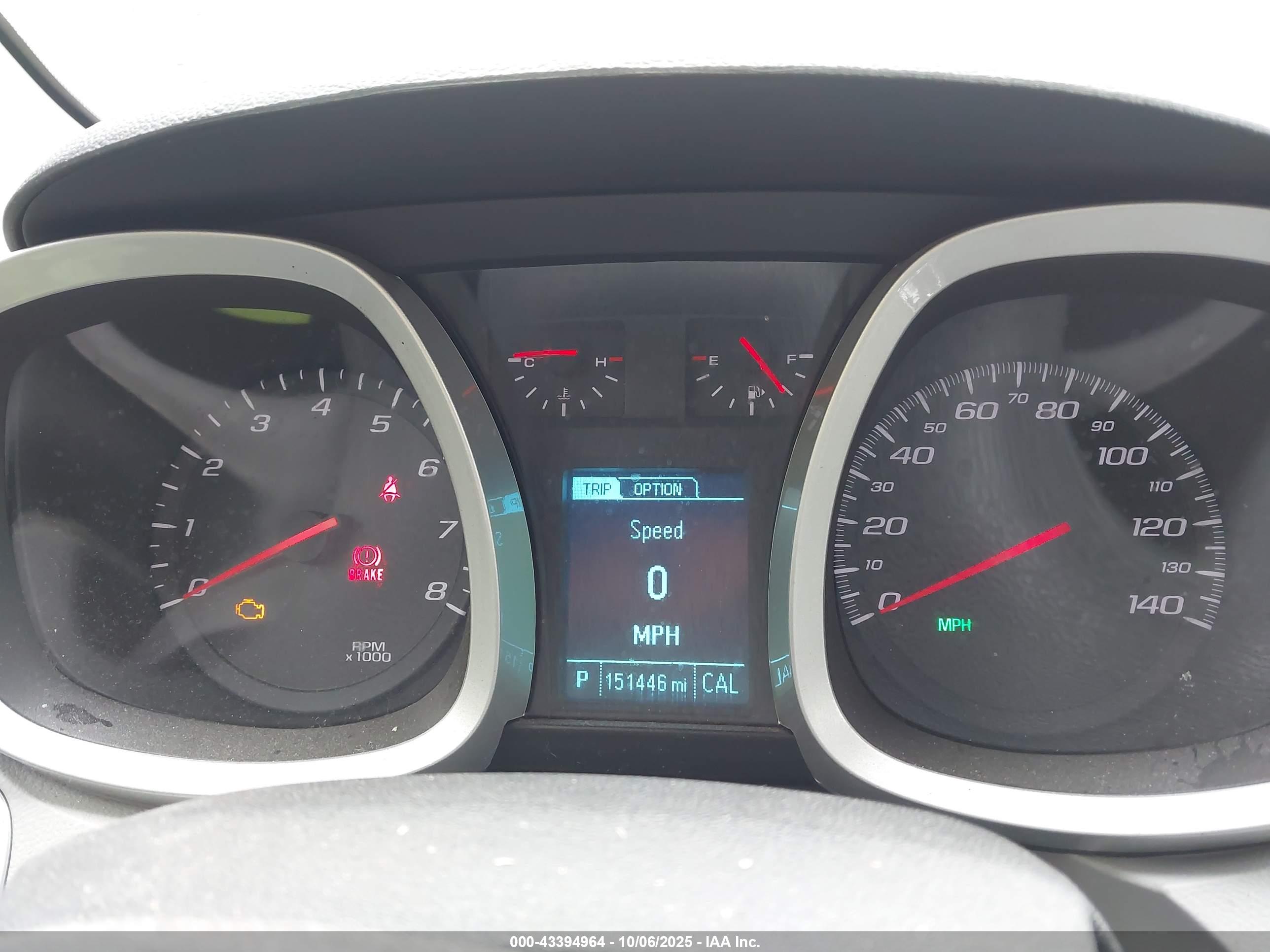 CHEVROLET EQUINOX image 7
