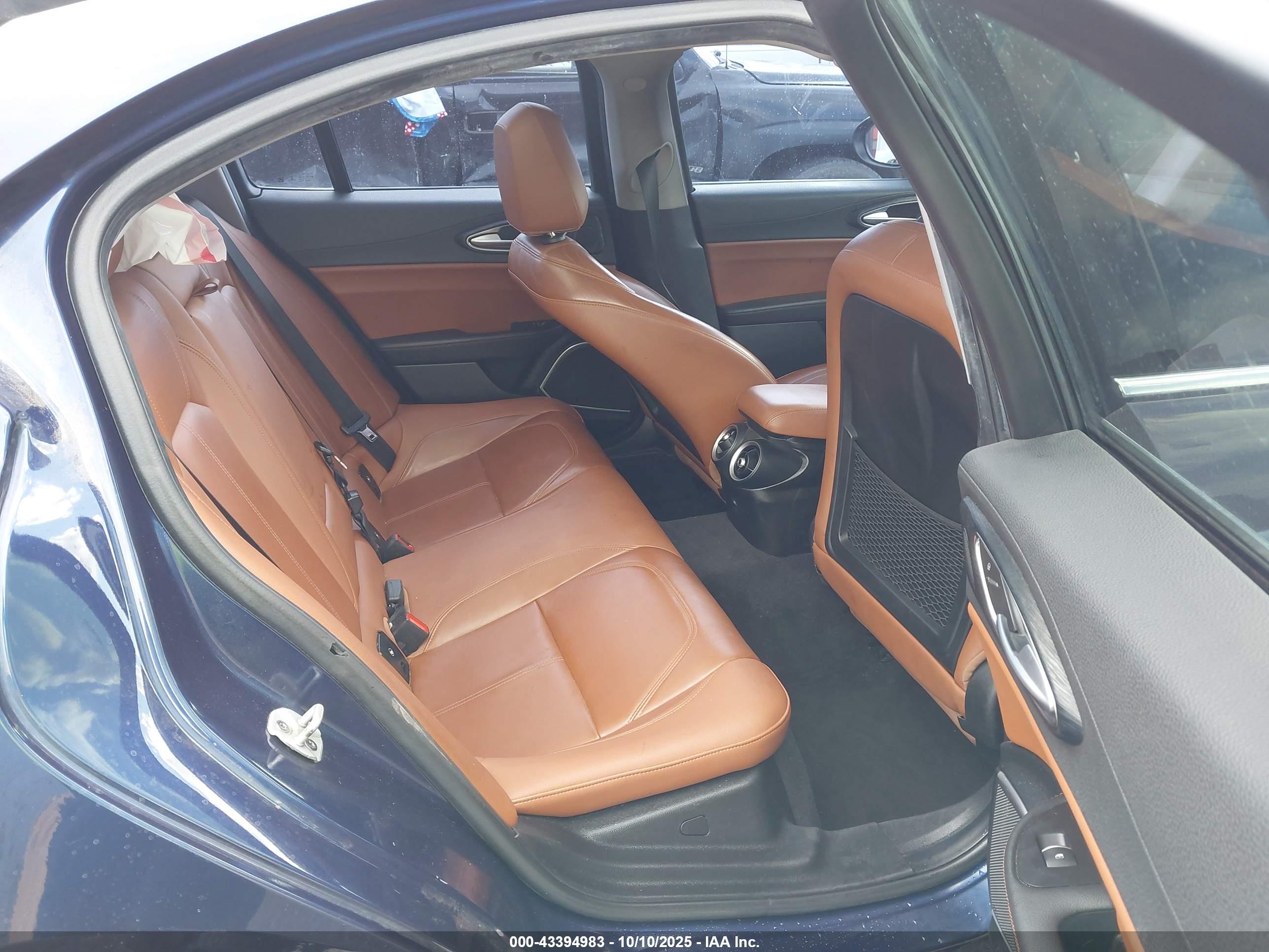 ALFA ROMEO image 8