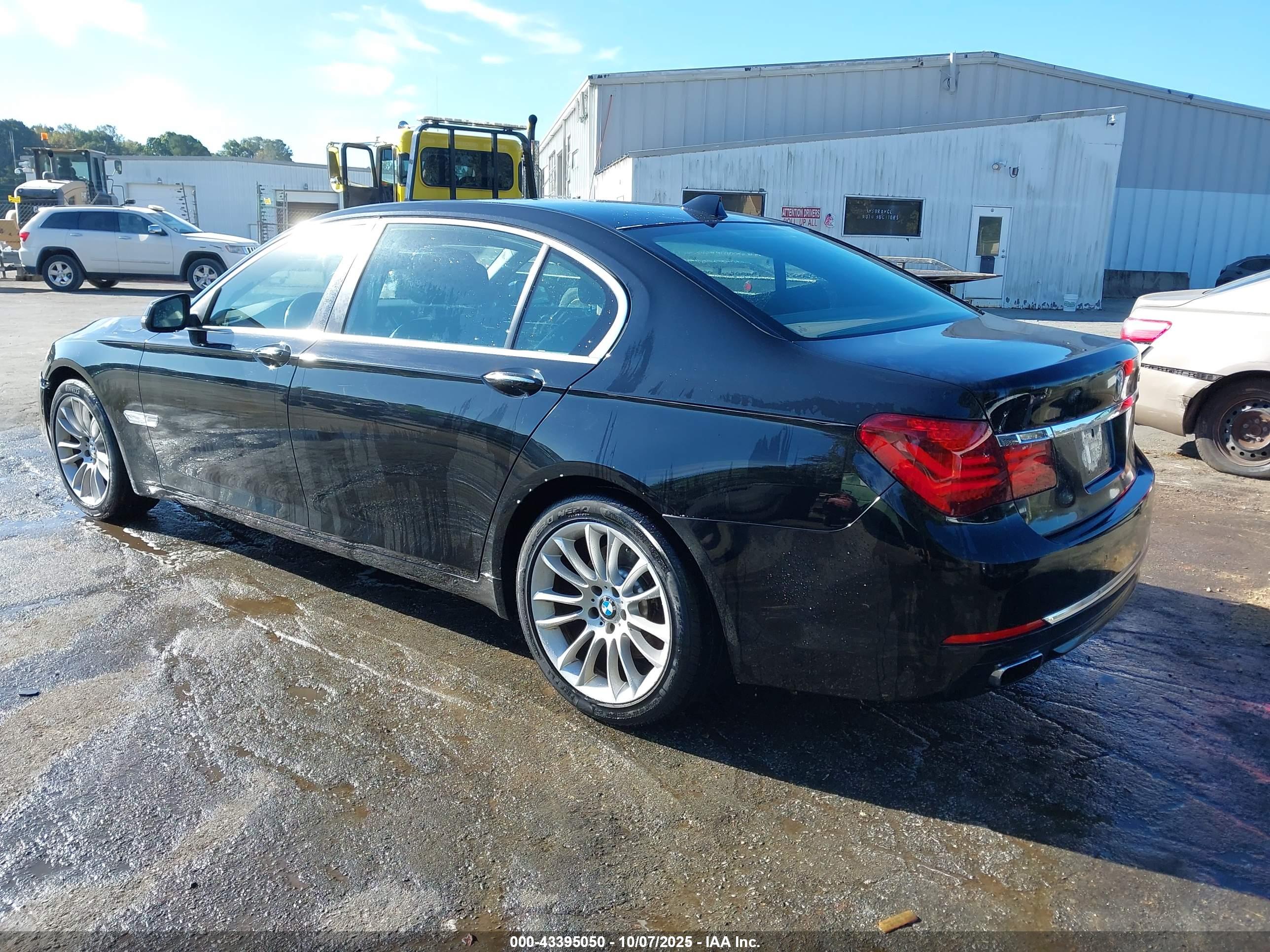 BMW 740LI image 3