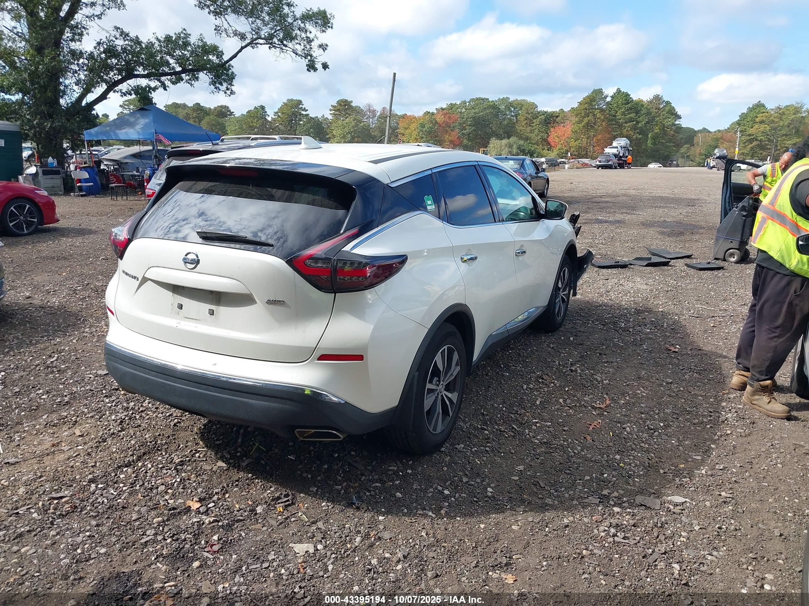NISSAN MURANO image 4