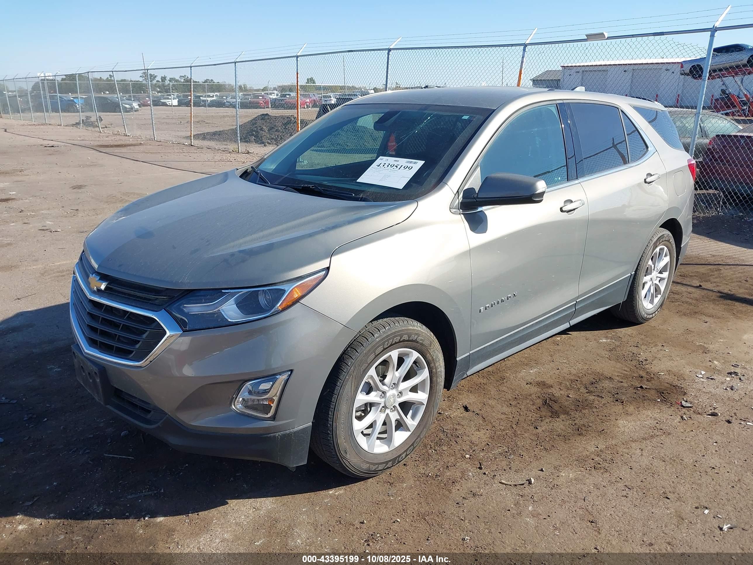 CHEVROLET EQUINOX image 2
