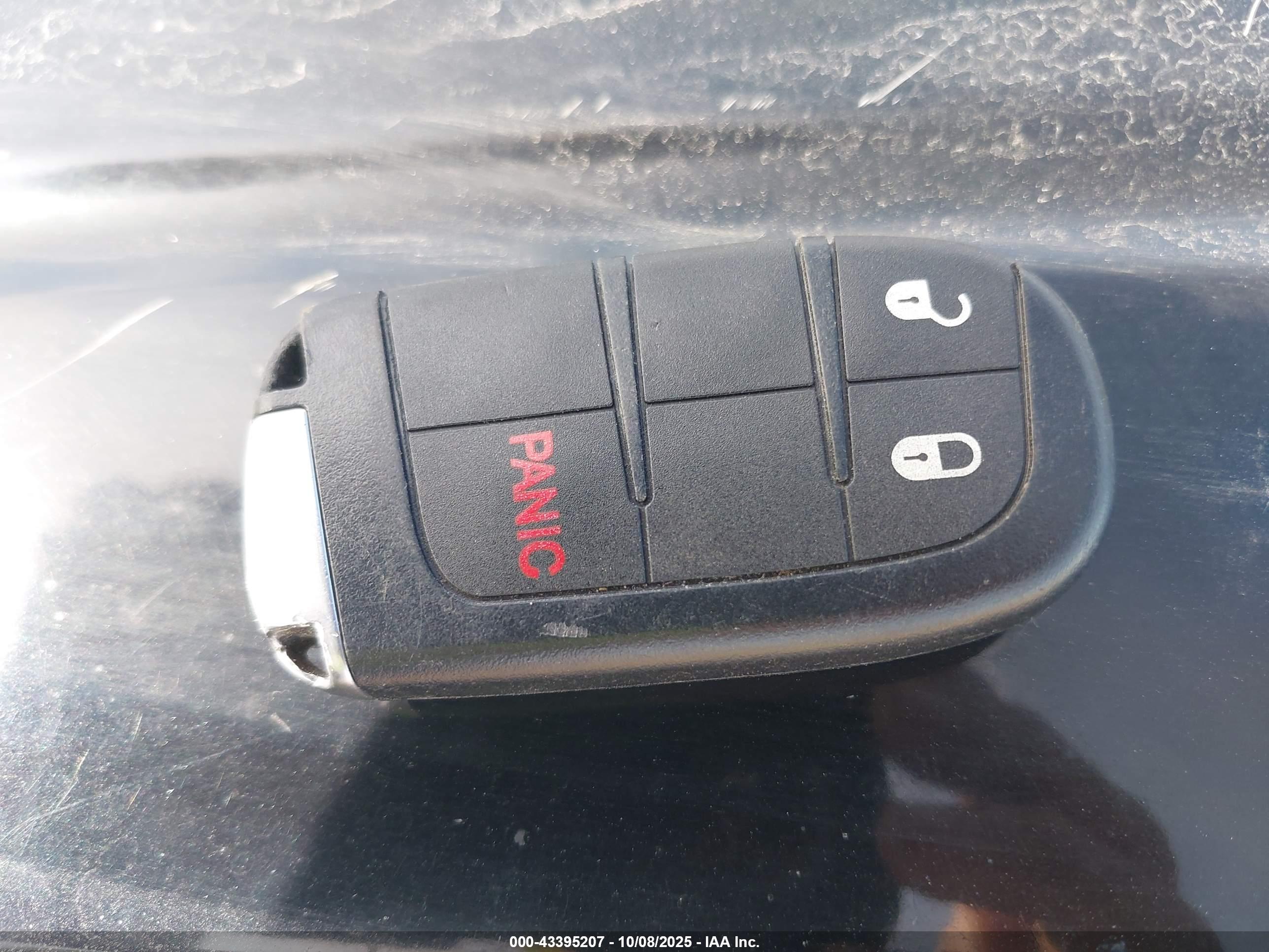 JEEP GRAND image 11