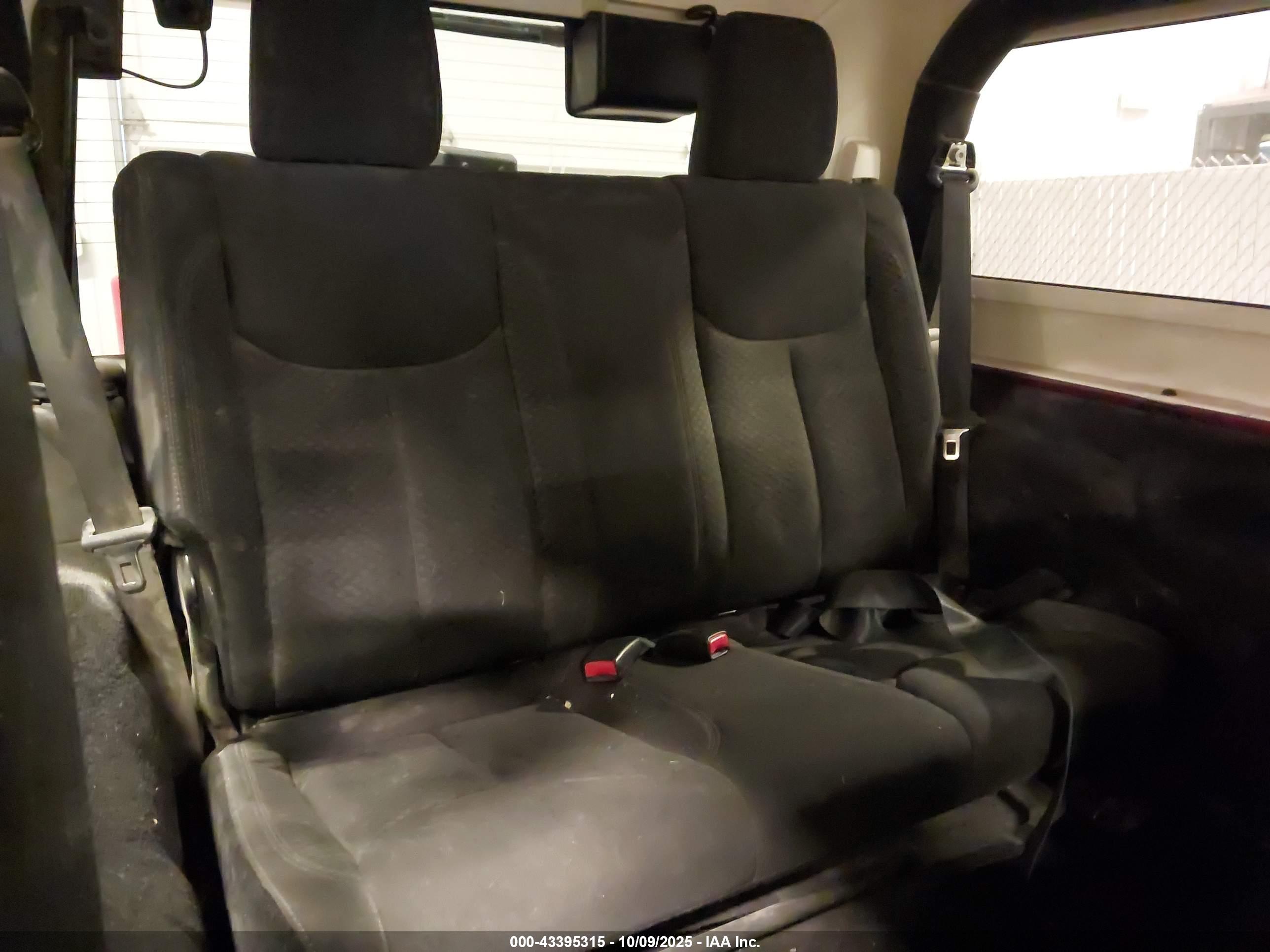 JEEP WRANGLER image 8