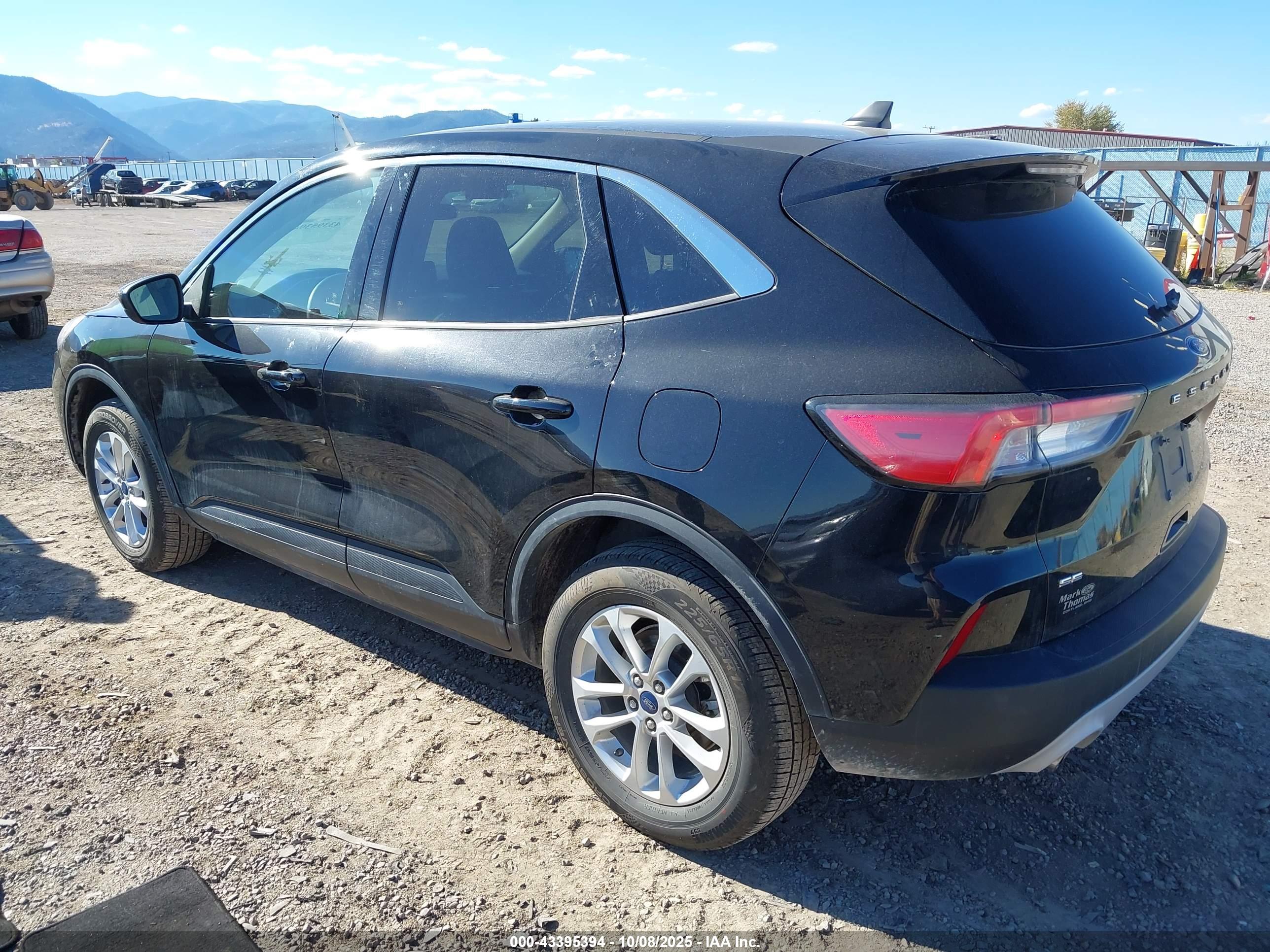 FORD ESCAPE image 3