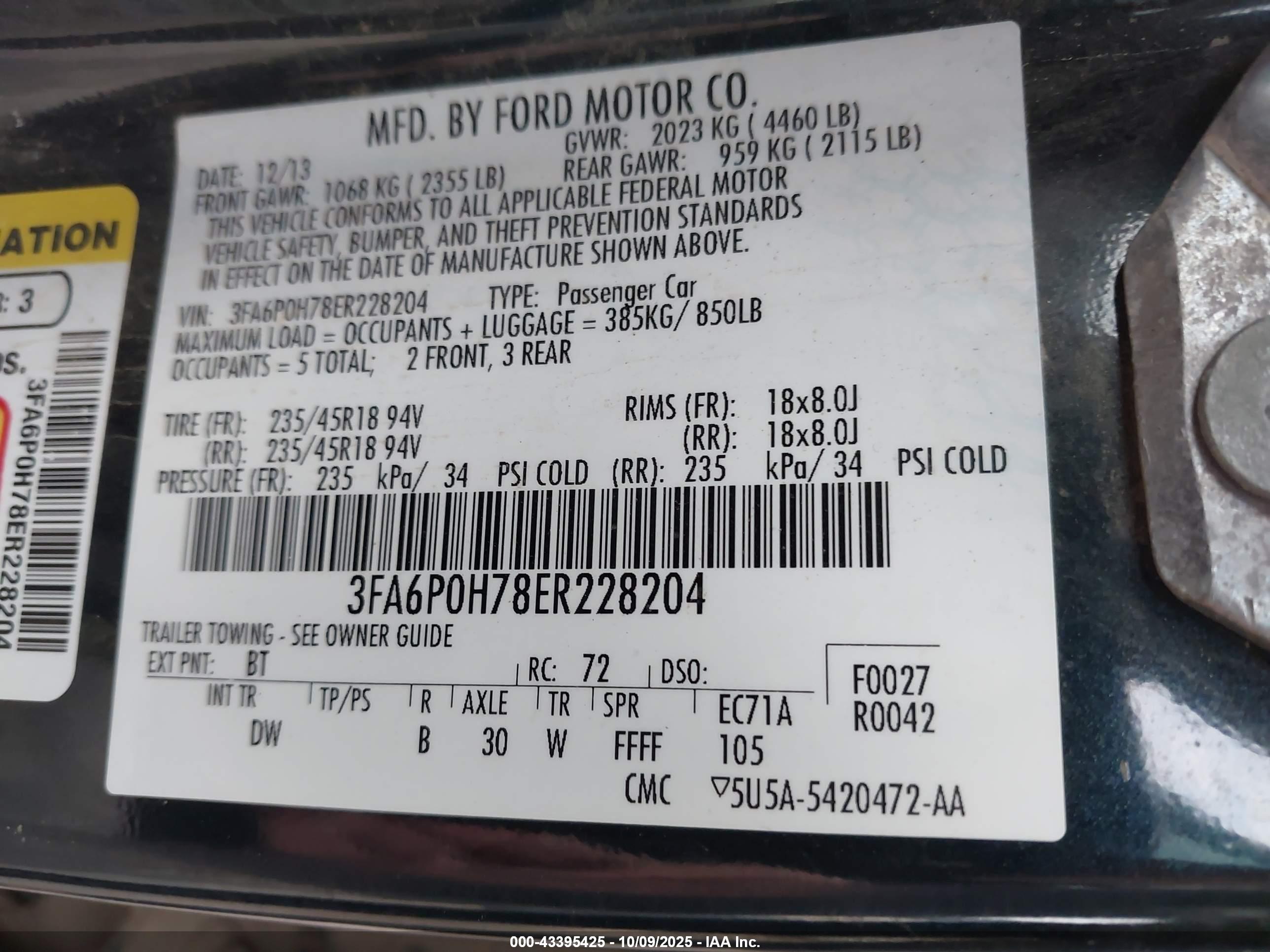 FORD FUSION image 9