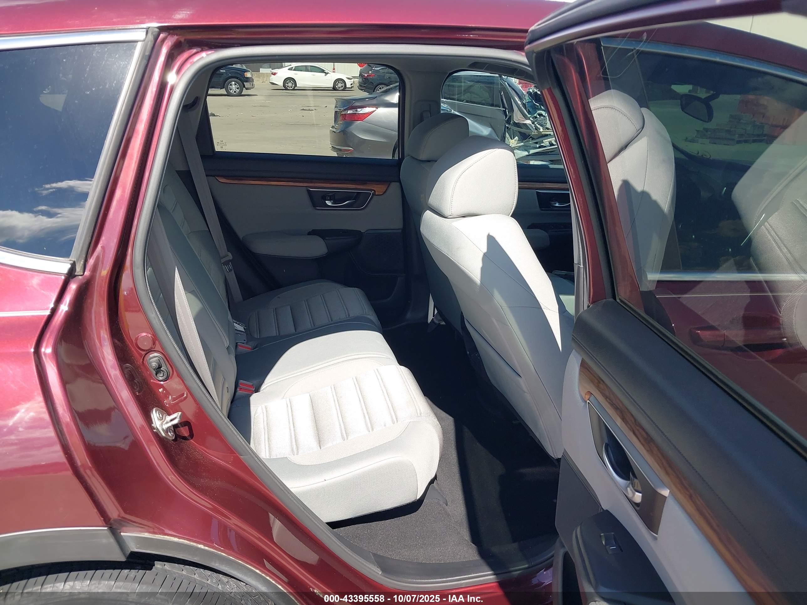 HONDA CR-V image 8