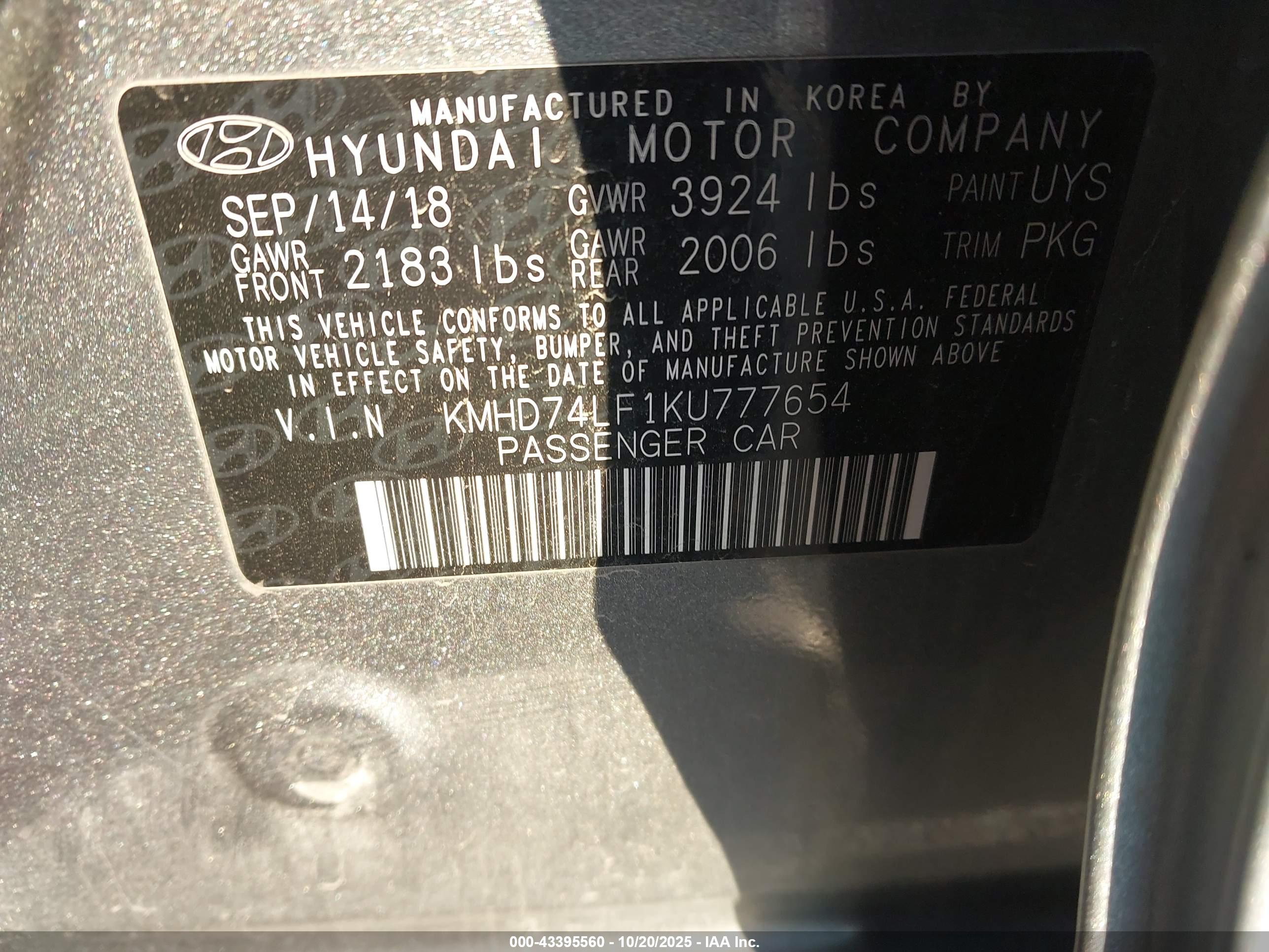 HYUNDAI ELANTRA image 9