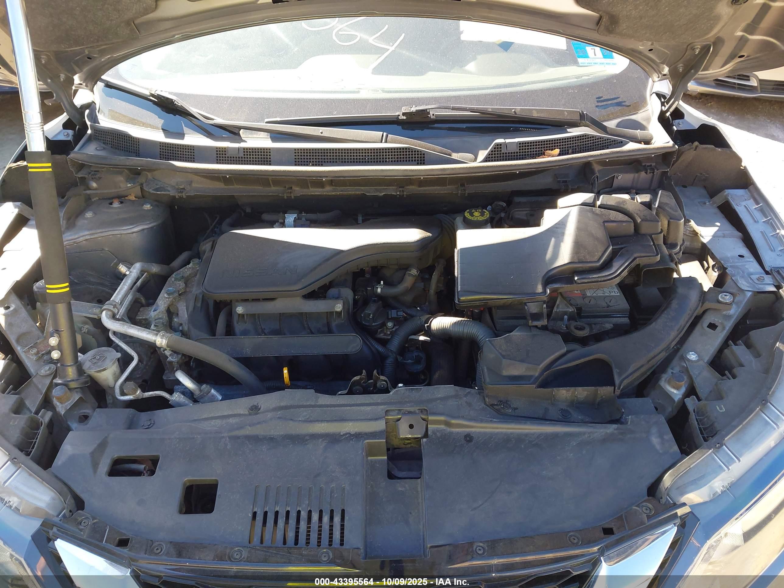 NISSAN ROGUE image 10