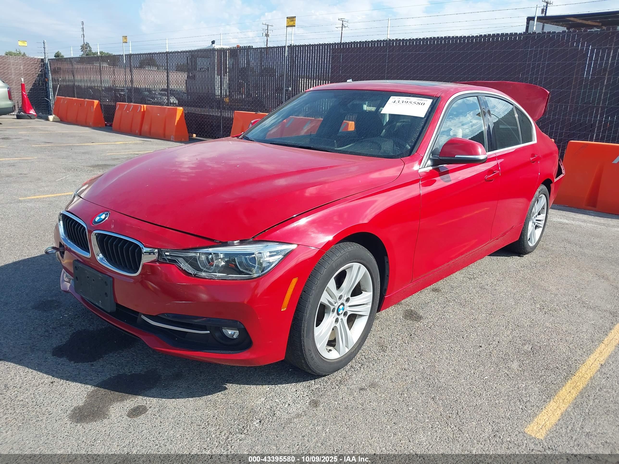BMW 330I image 2