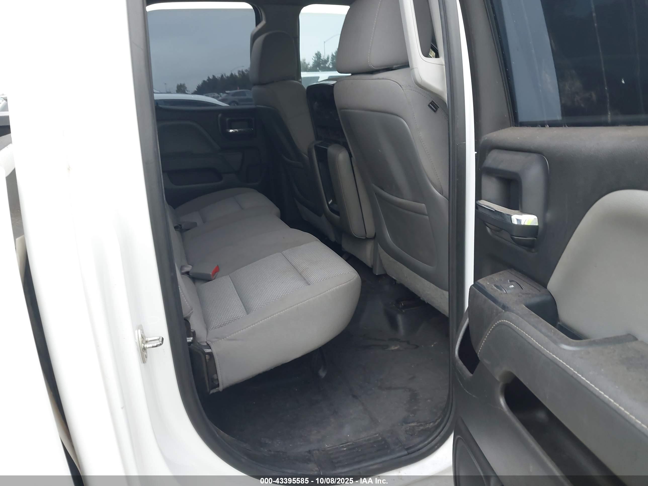 GMC SIERRA image 8