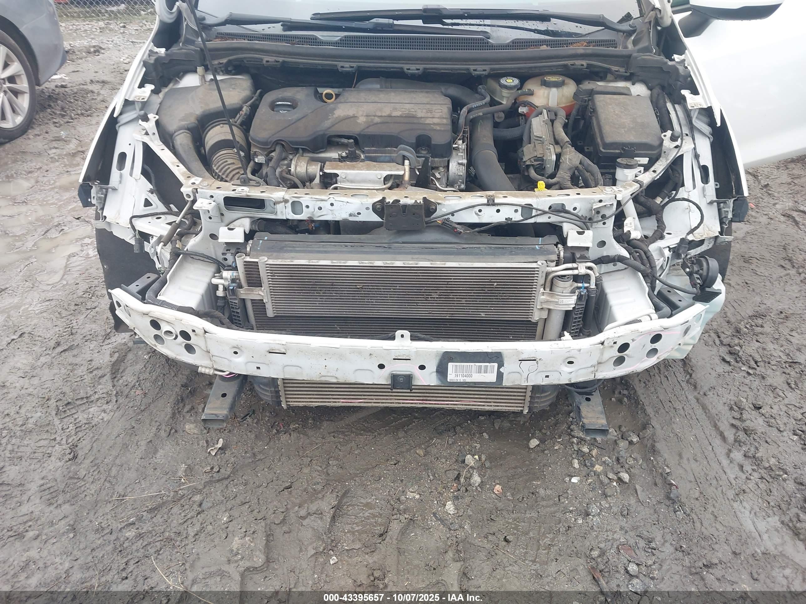 CHEVROLET CRUZE image 6