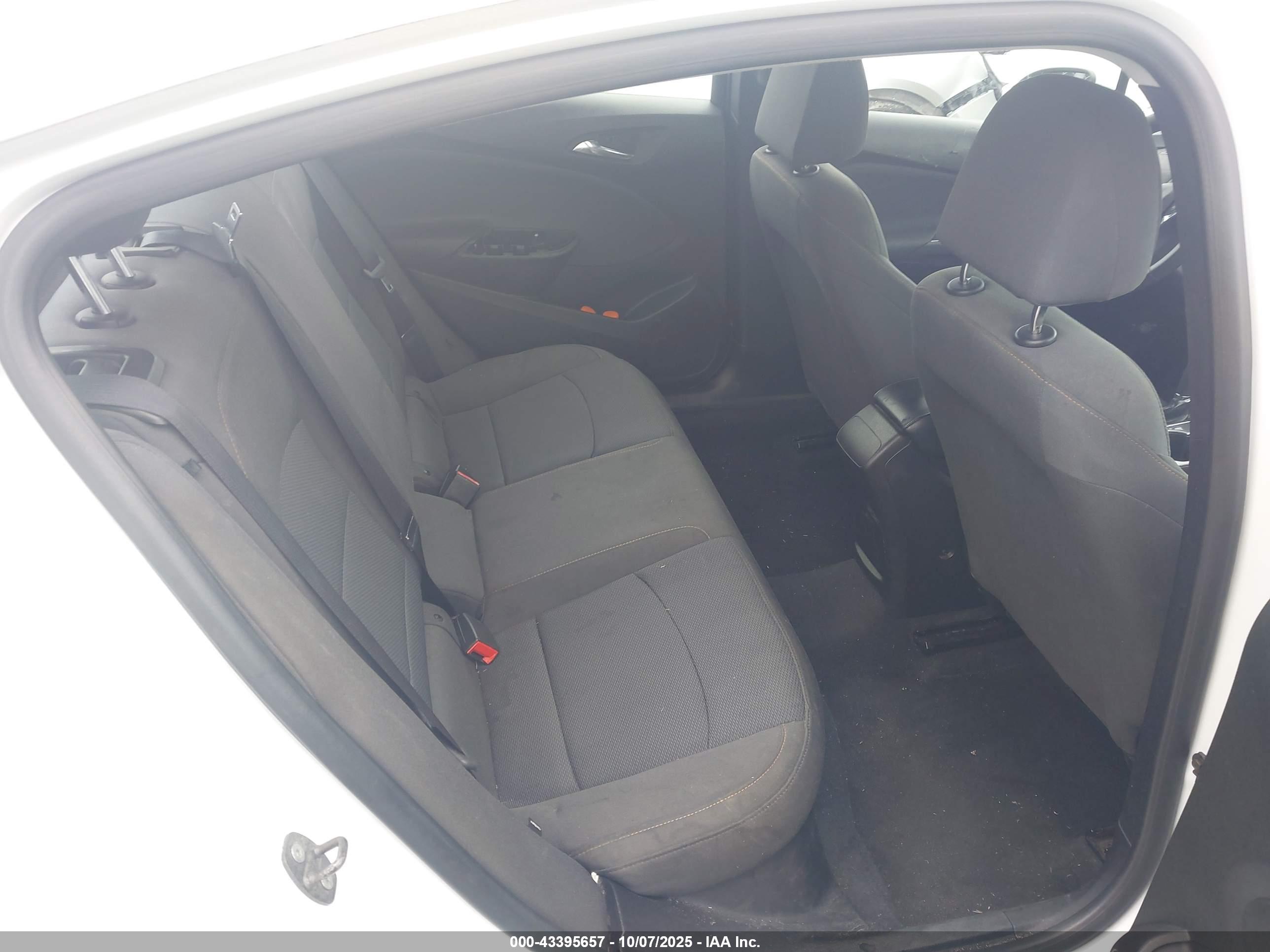 CHEVROLET CRUZE image 8