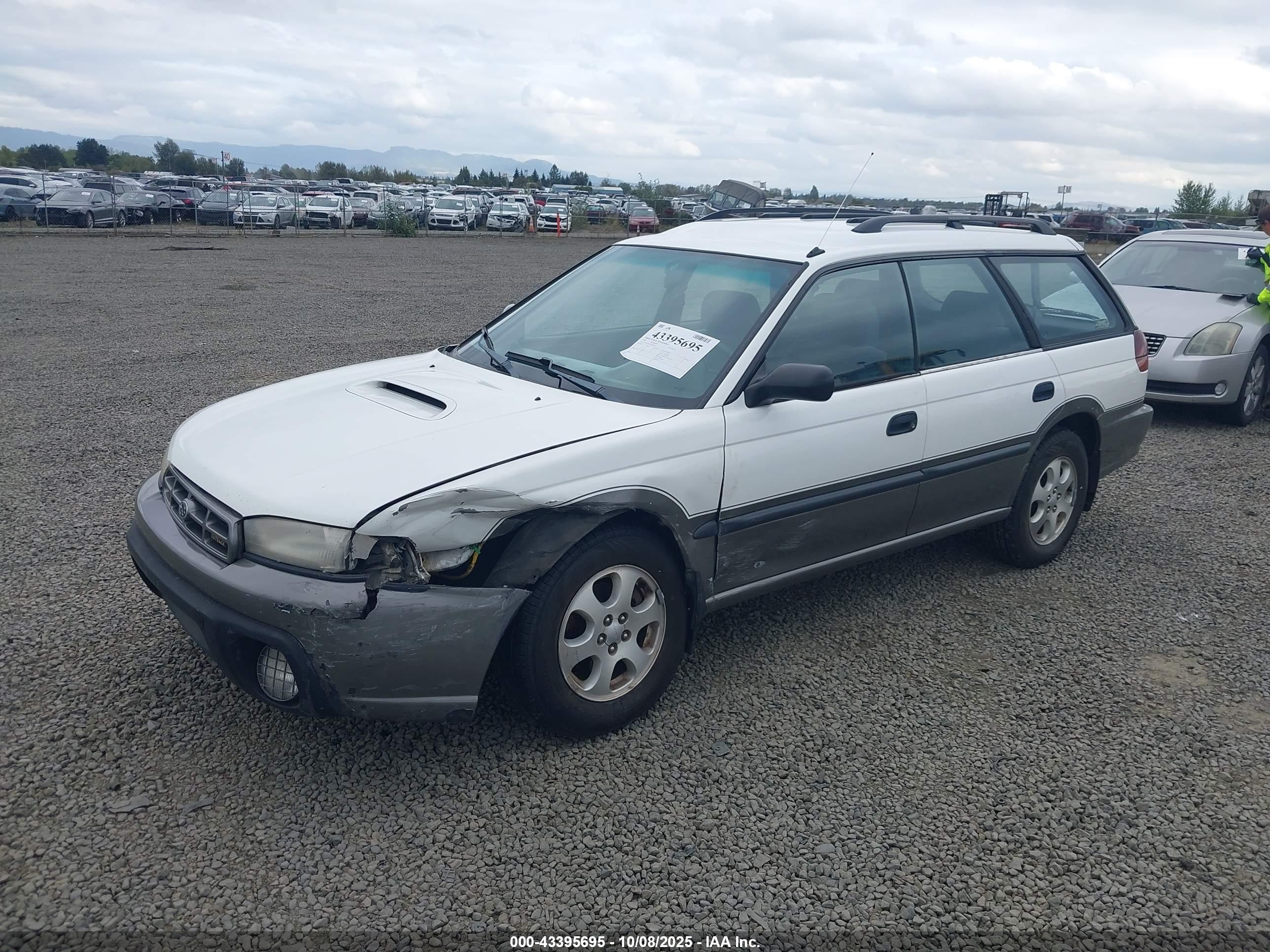 SUBARU LEGACY image 2