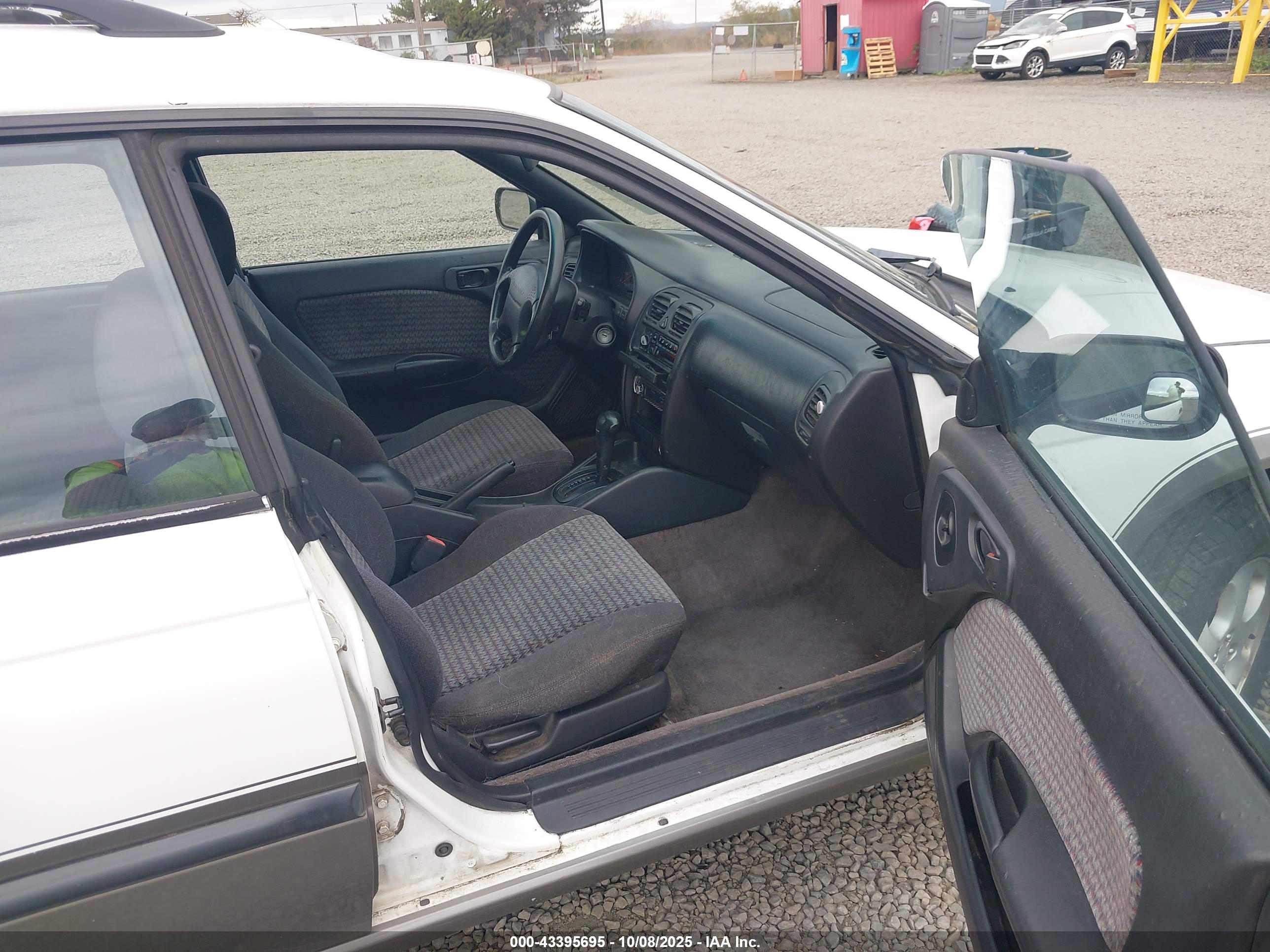 SUBARU LEGACY image 5