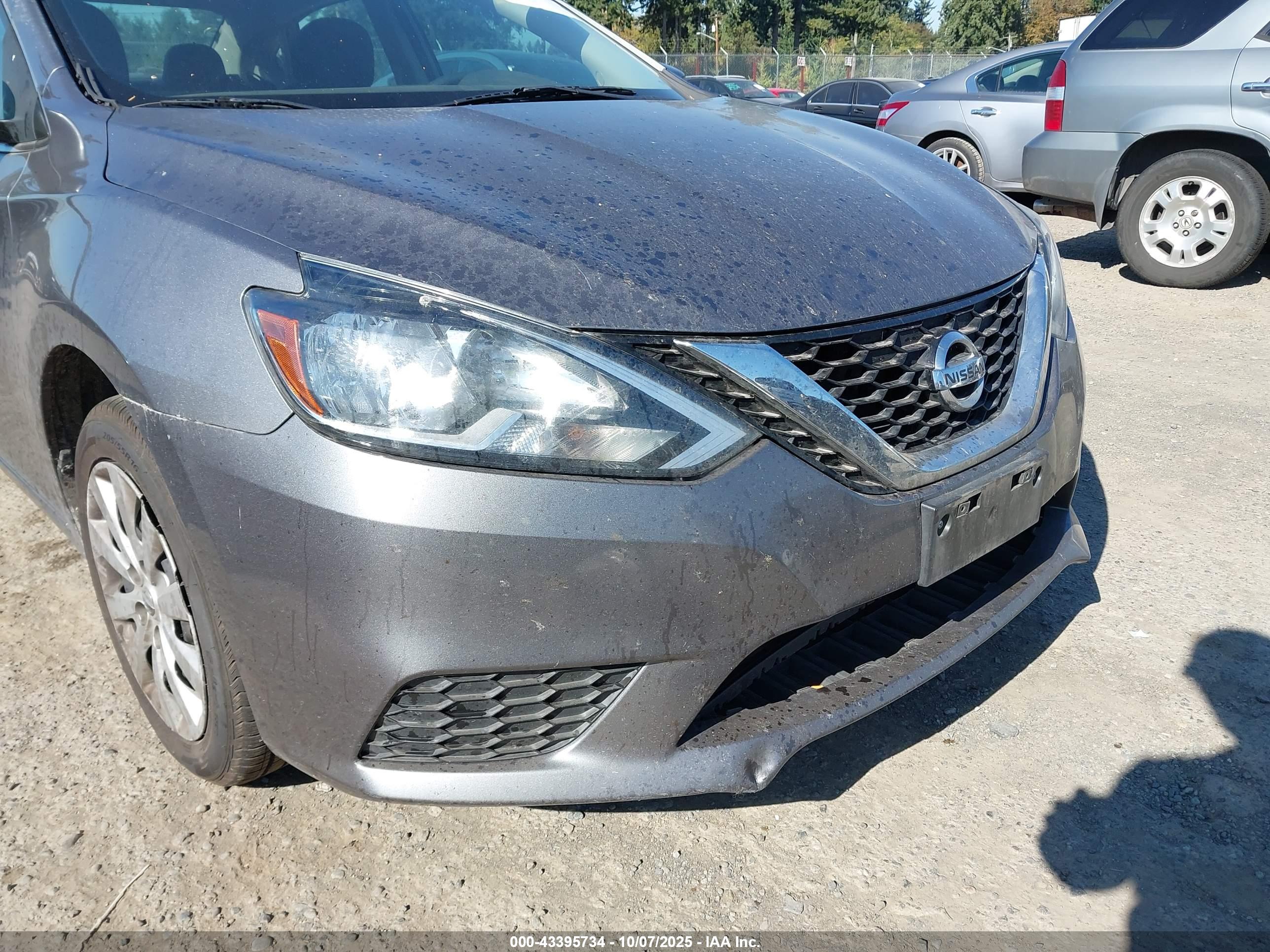 NISSAN SENTRA image 6