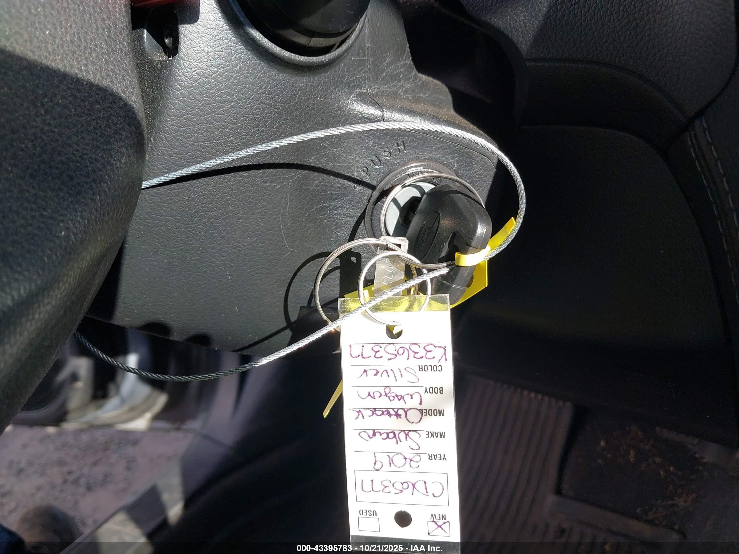 SUBARU OUTBACK image 11