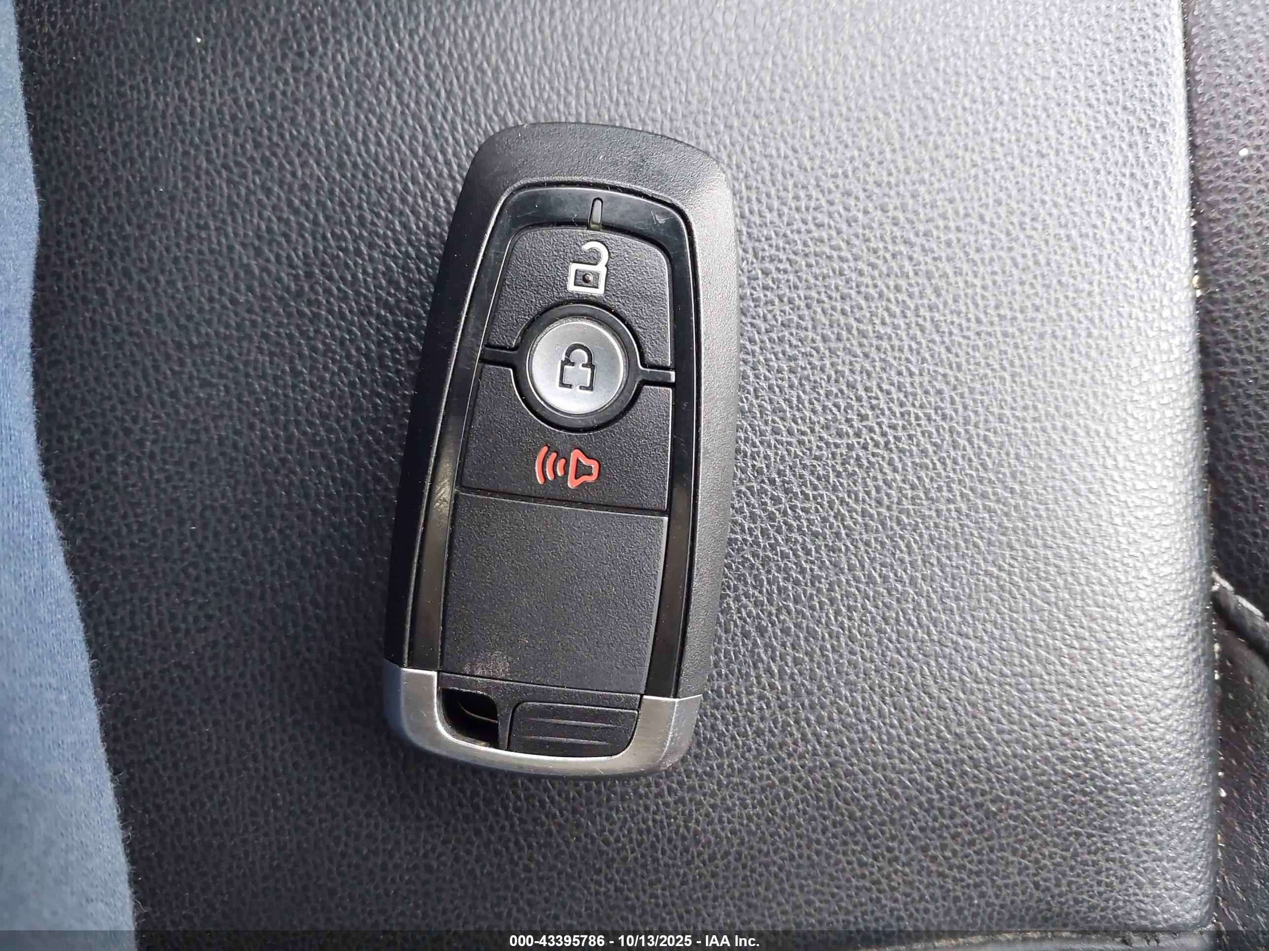 FORD ECOSPORT image 11