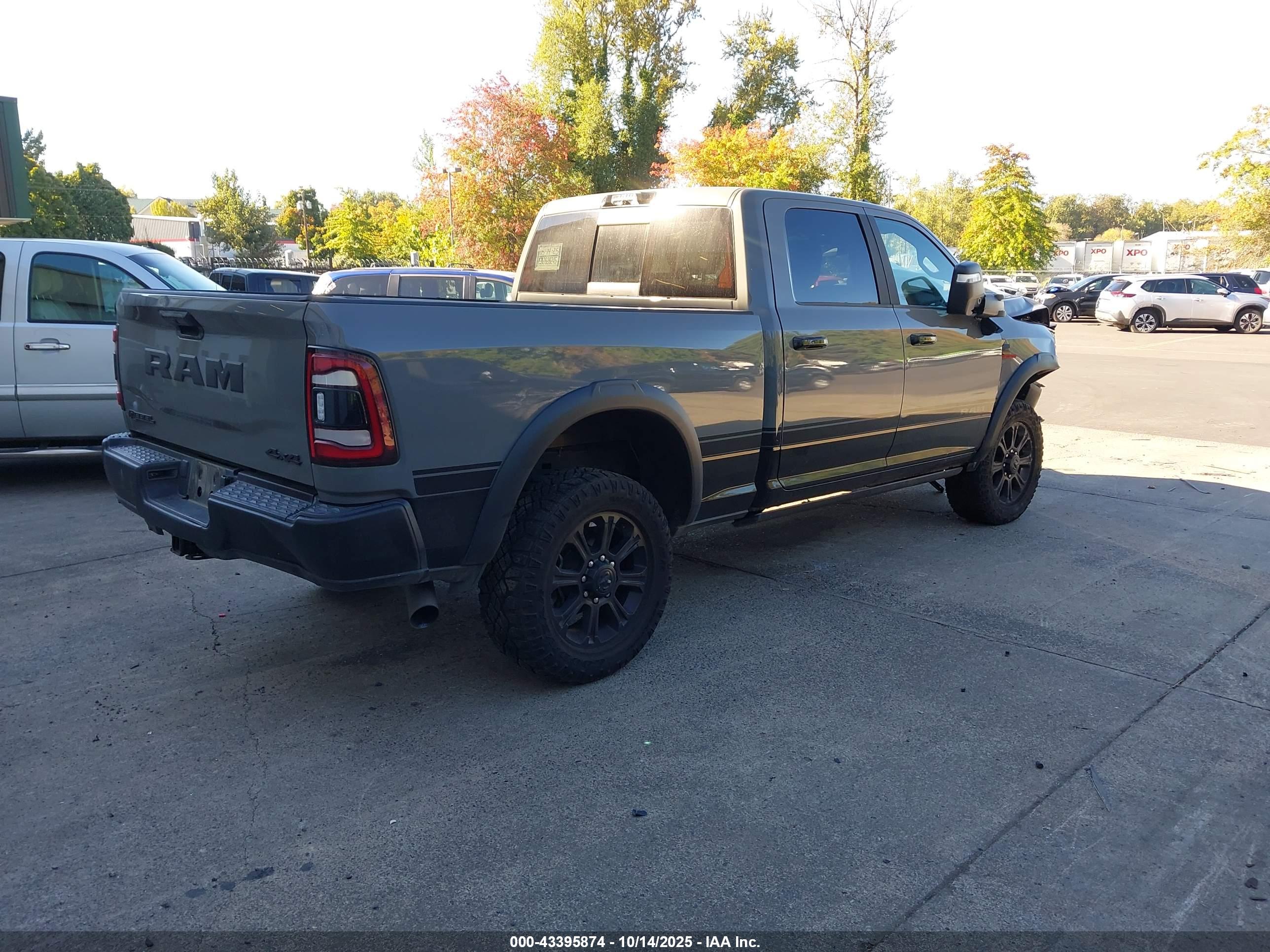 RAM 2500 image 4