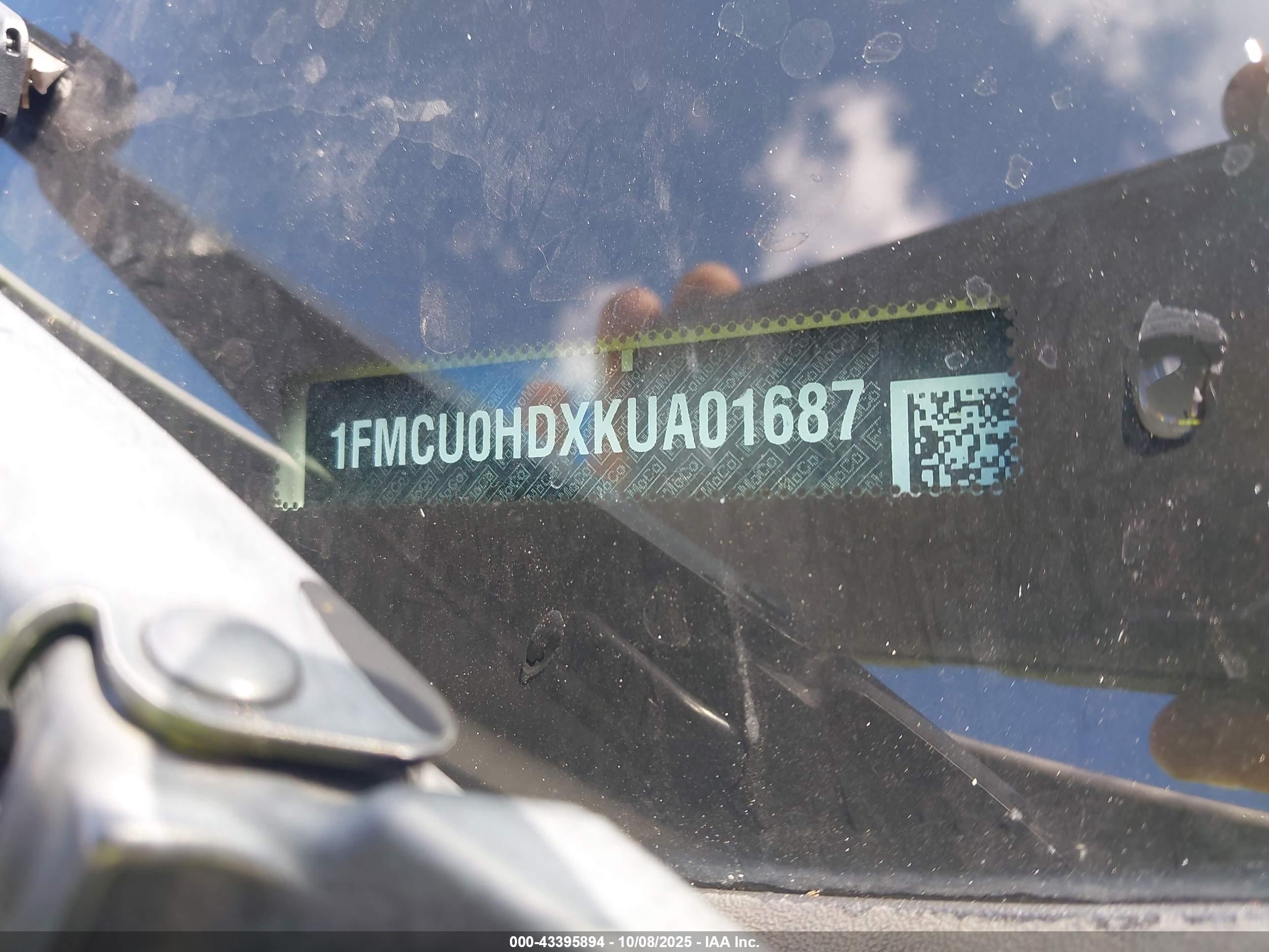 FORD ESCAPE image 9