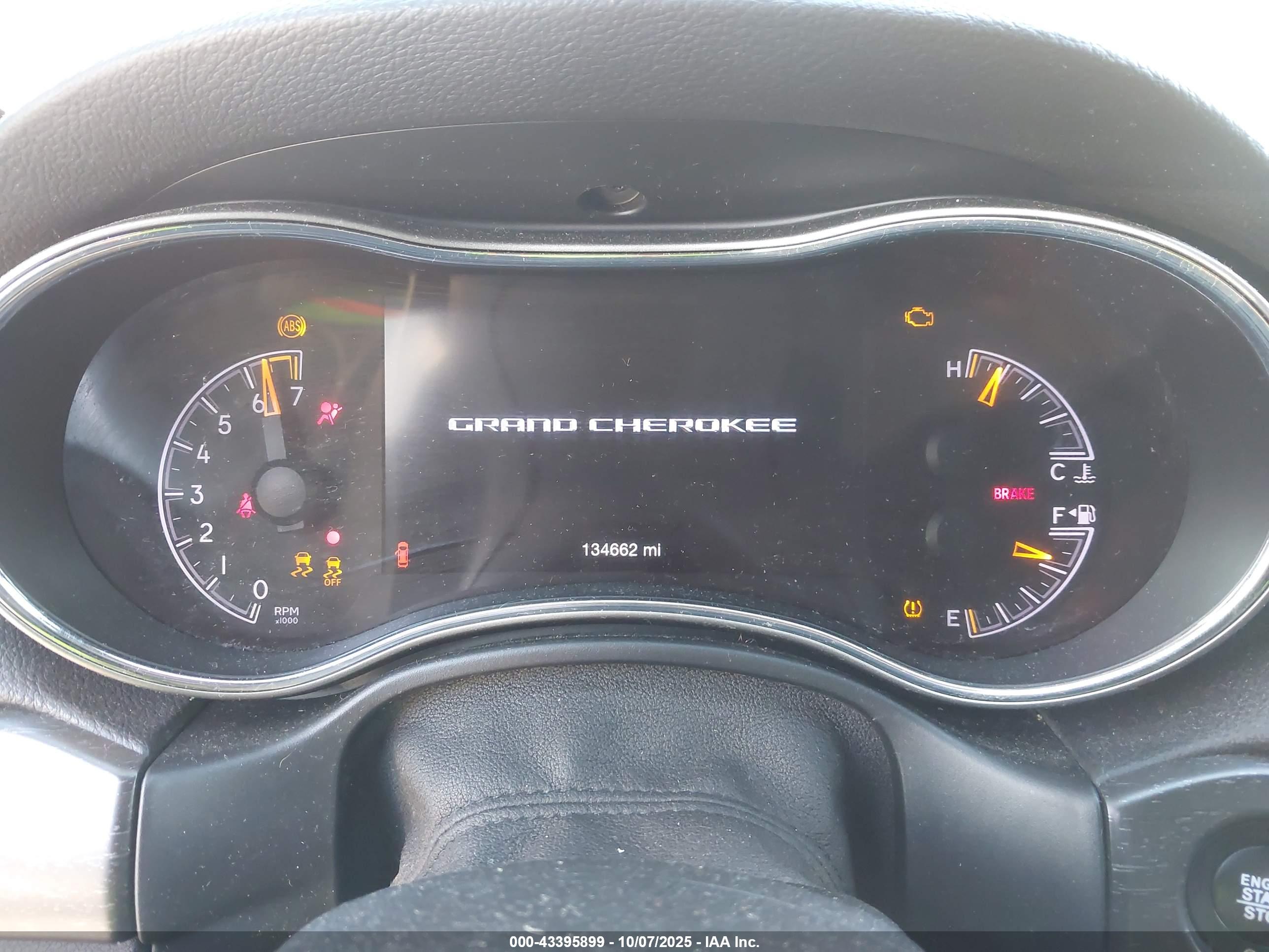 JEEP GRAND image 7