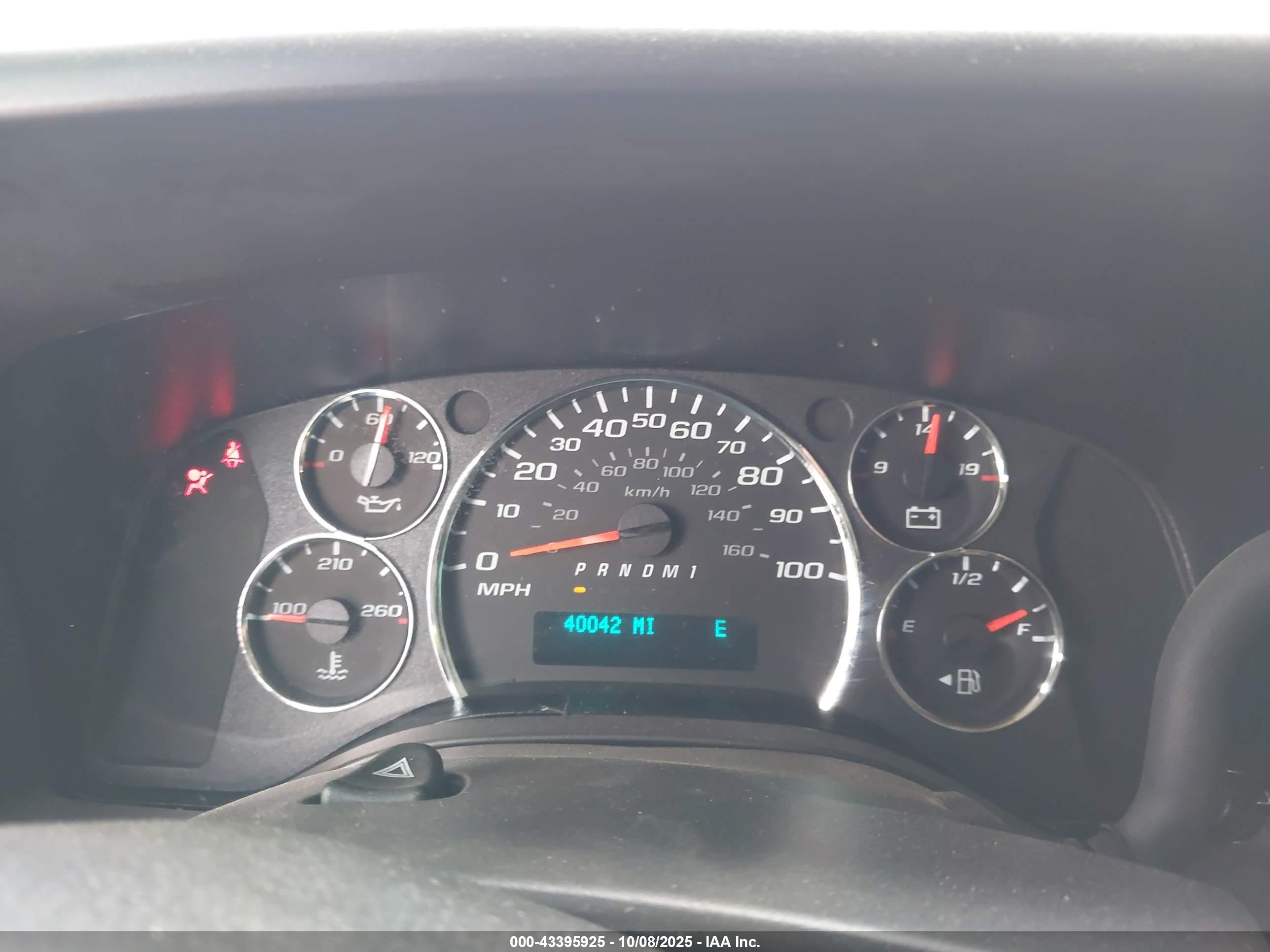 GMC SAVANA image 7
