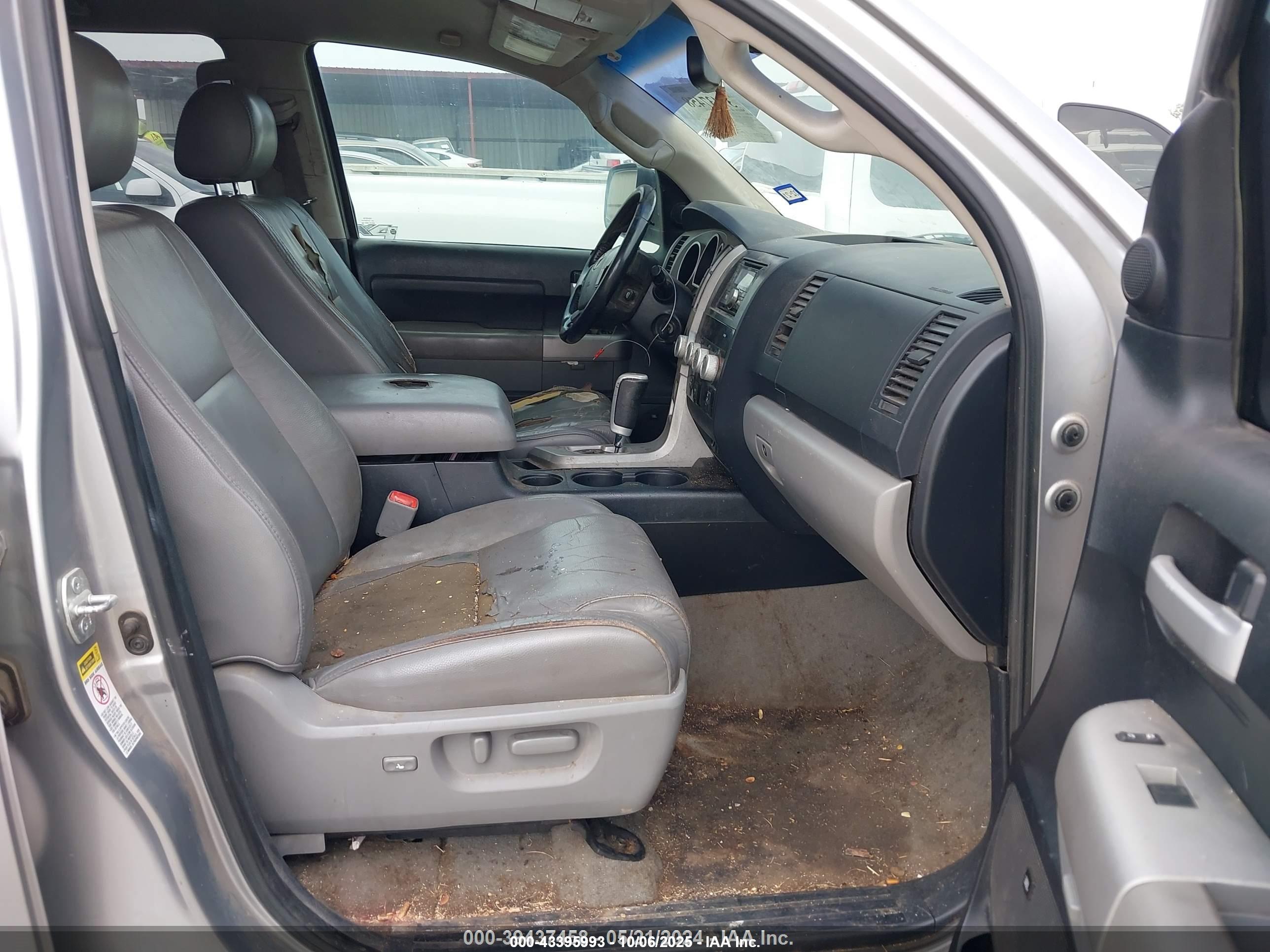 TOYOTA TUNDRA image 5