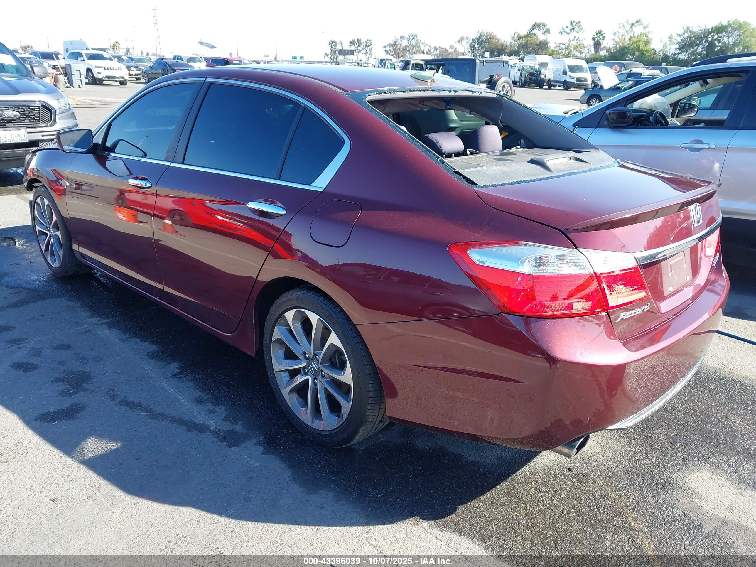 HONDA ACCORD image 3