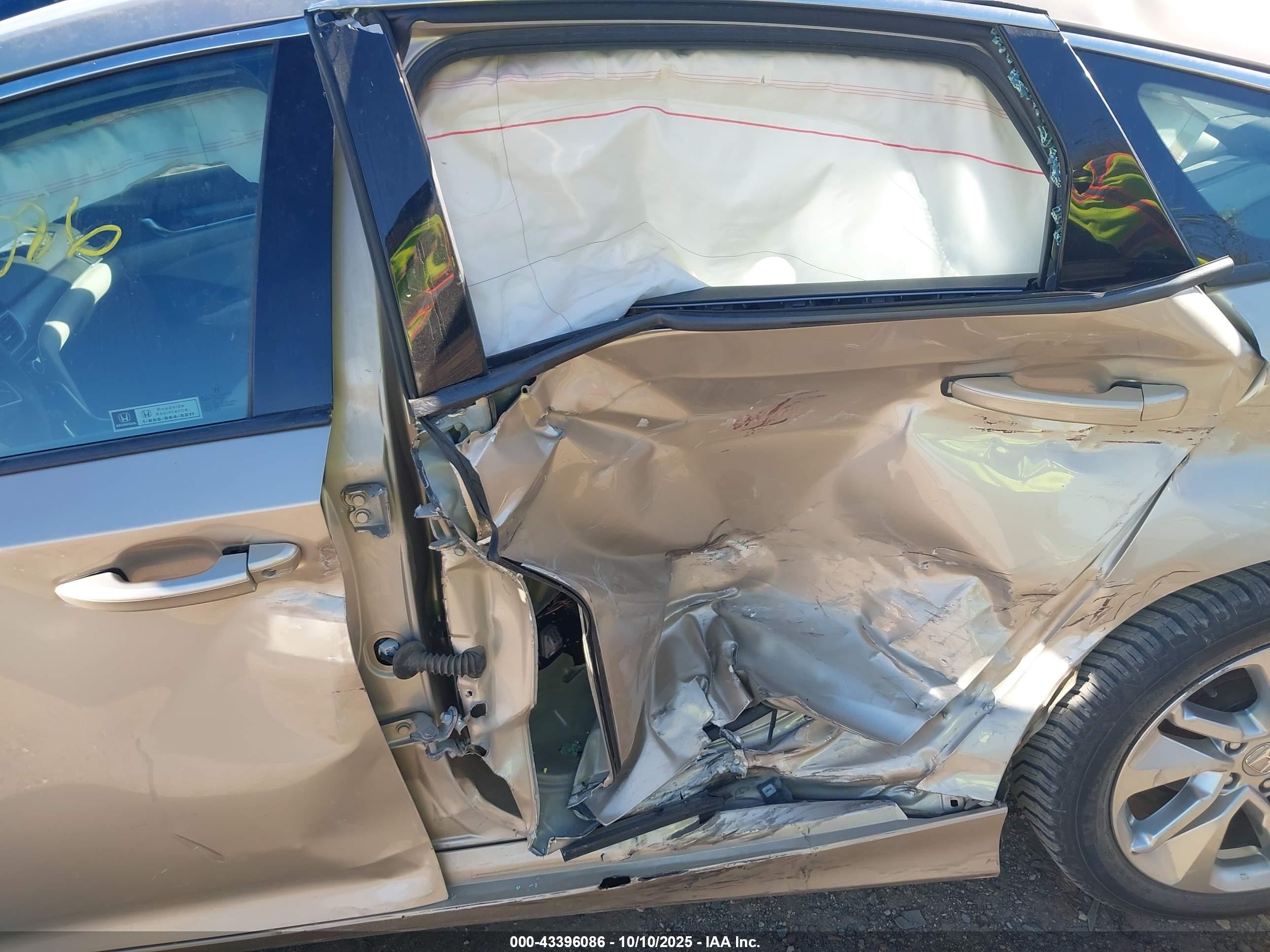 HONDA ACCORD image 6