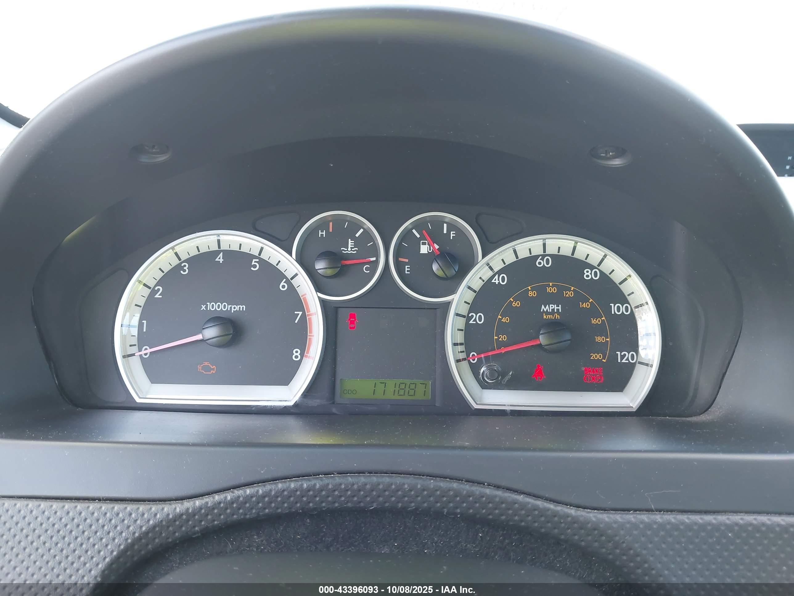 CHEVROLET AVEO image 7