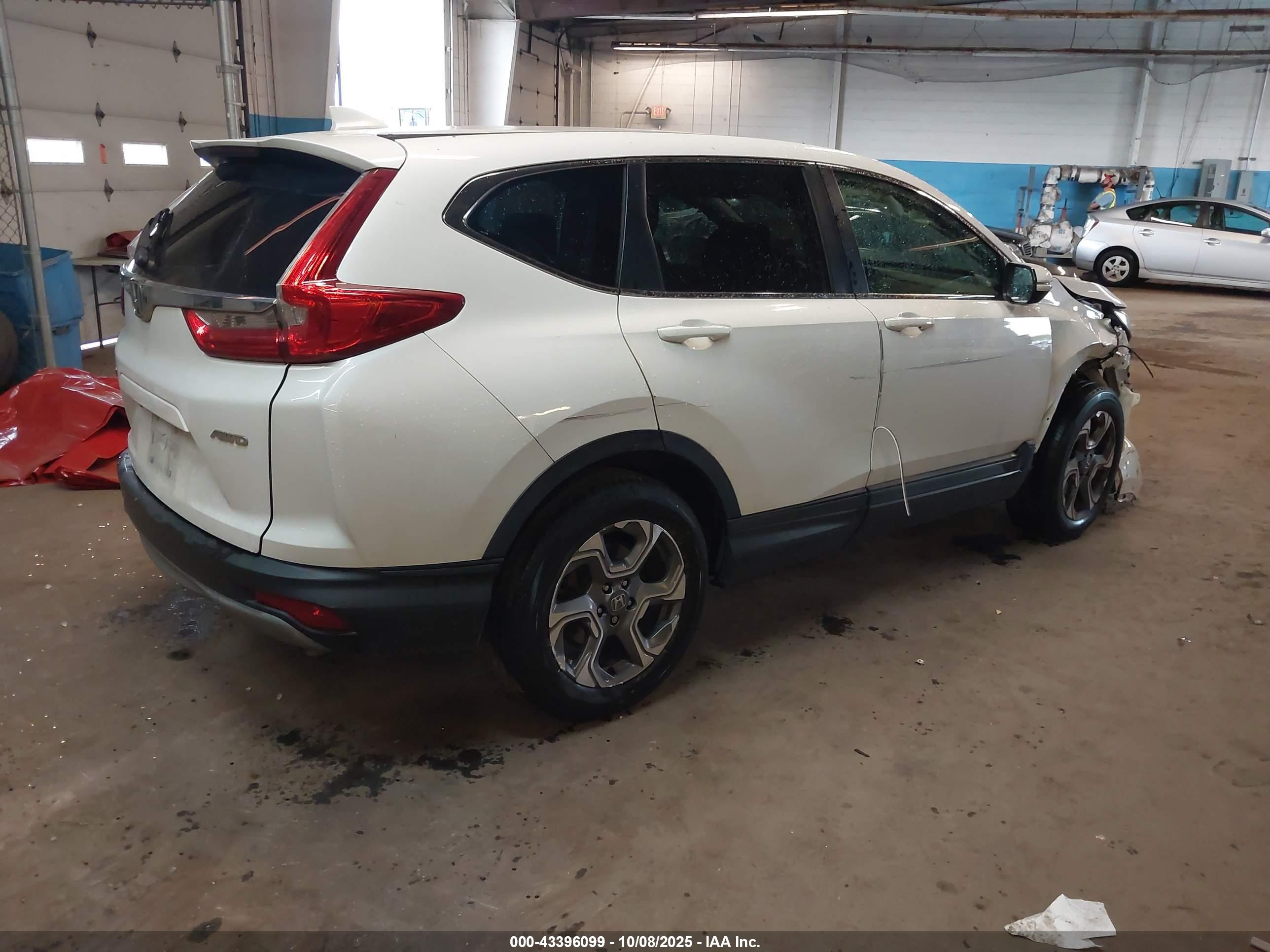 HONDA CR-V image 4