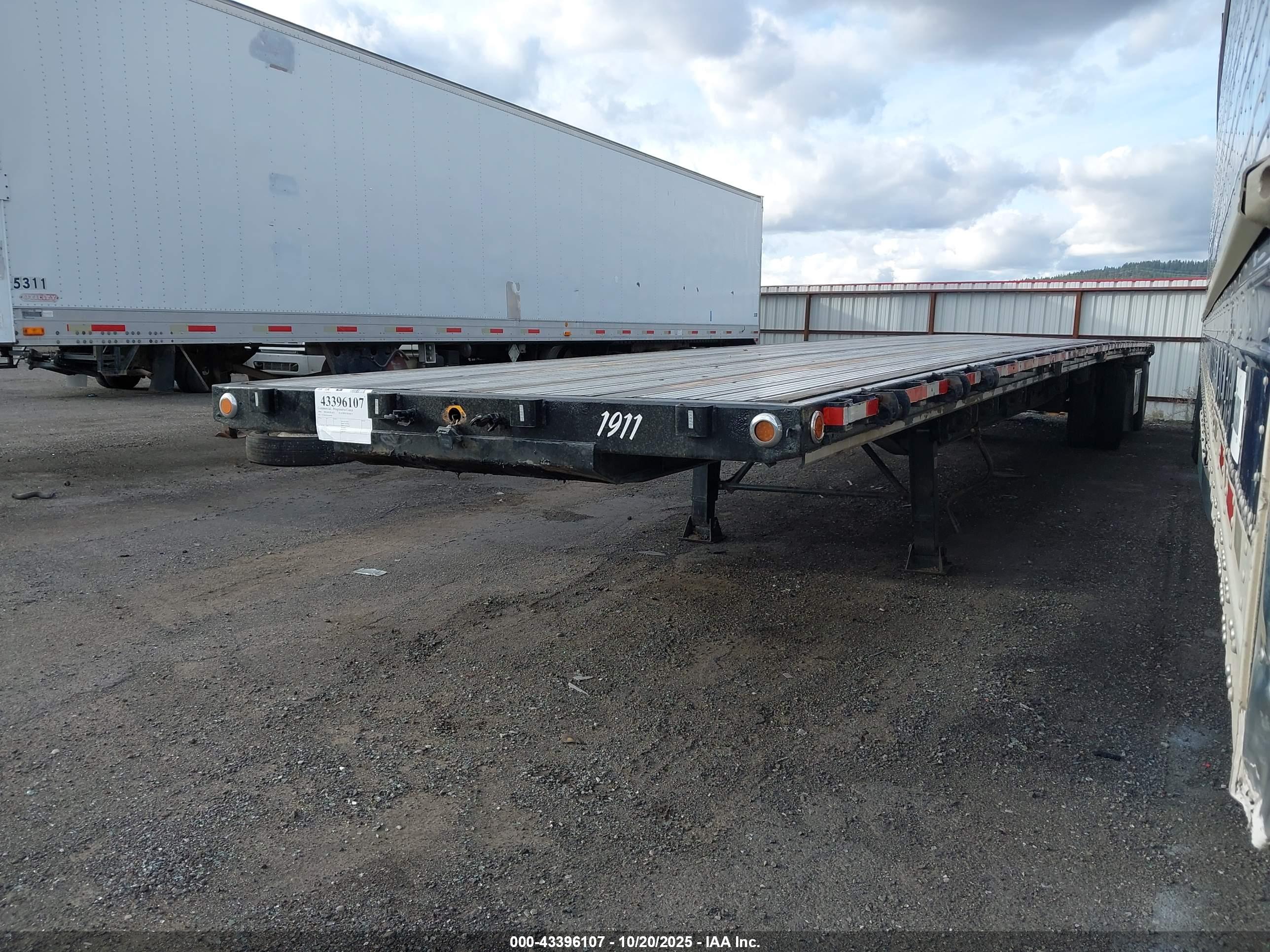 TRANSCRAFT FLATBED image 2