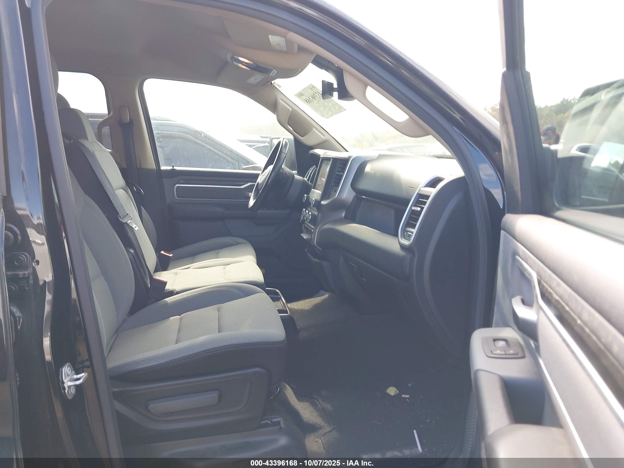 RAM 1500 image 5