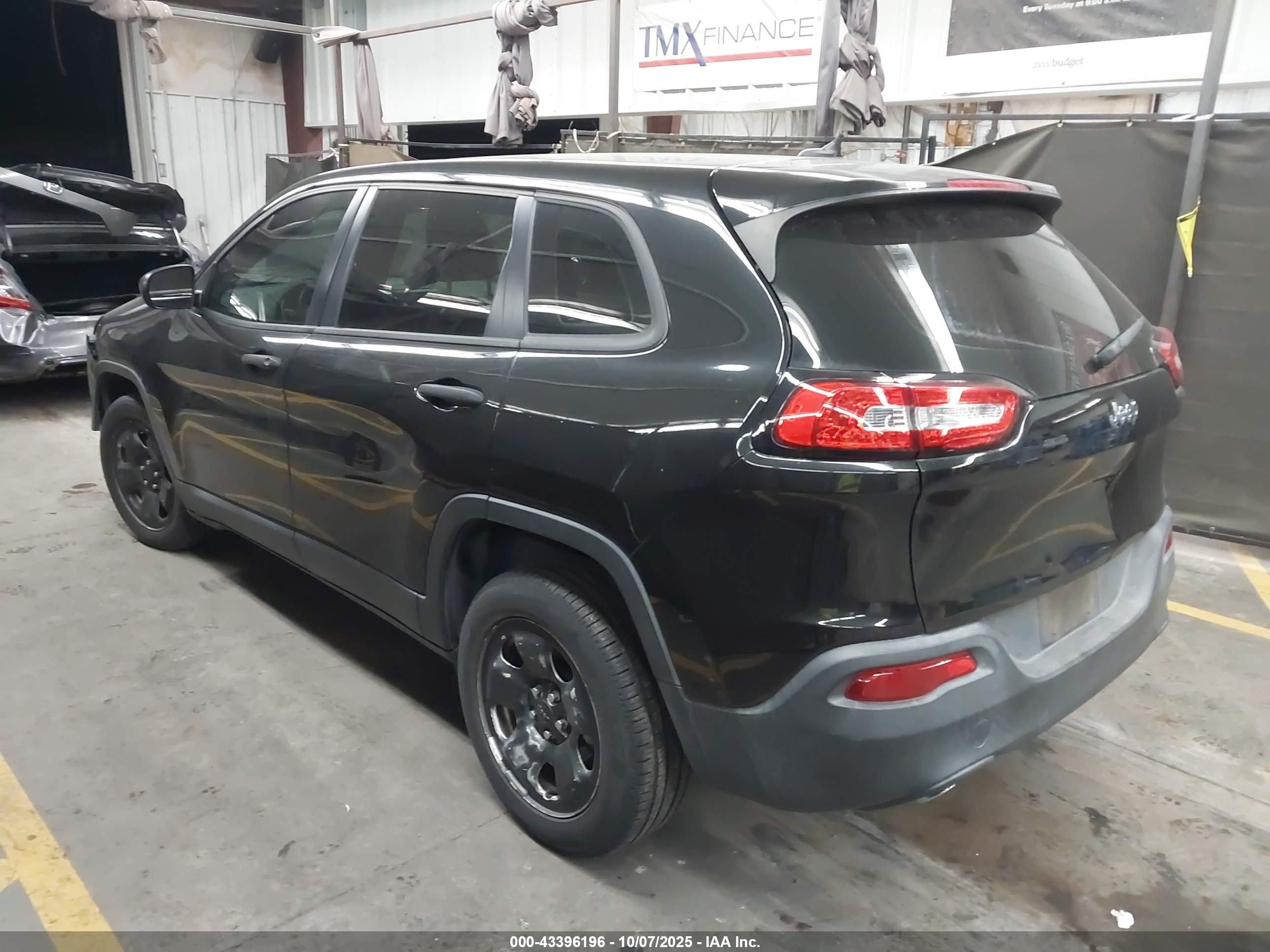 JEEP CHEROKEE image 3