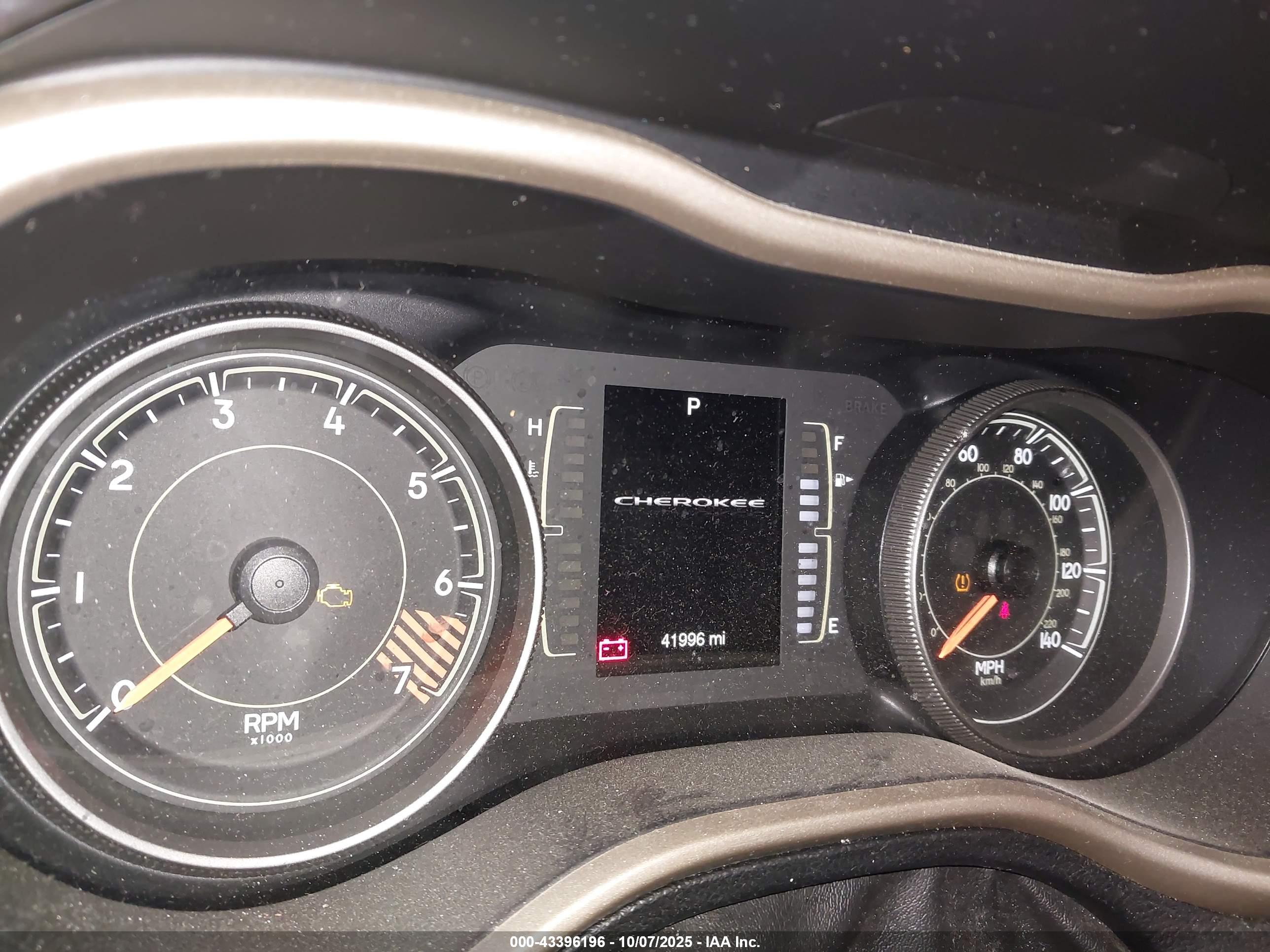 JEEP CHEROKEE image 7