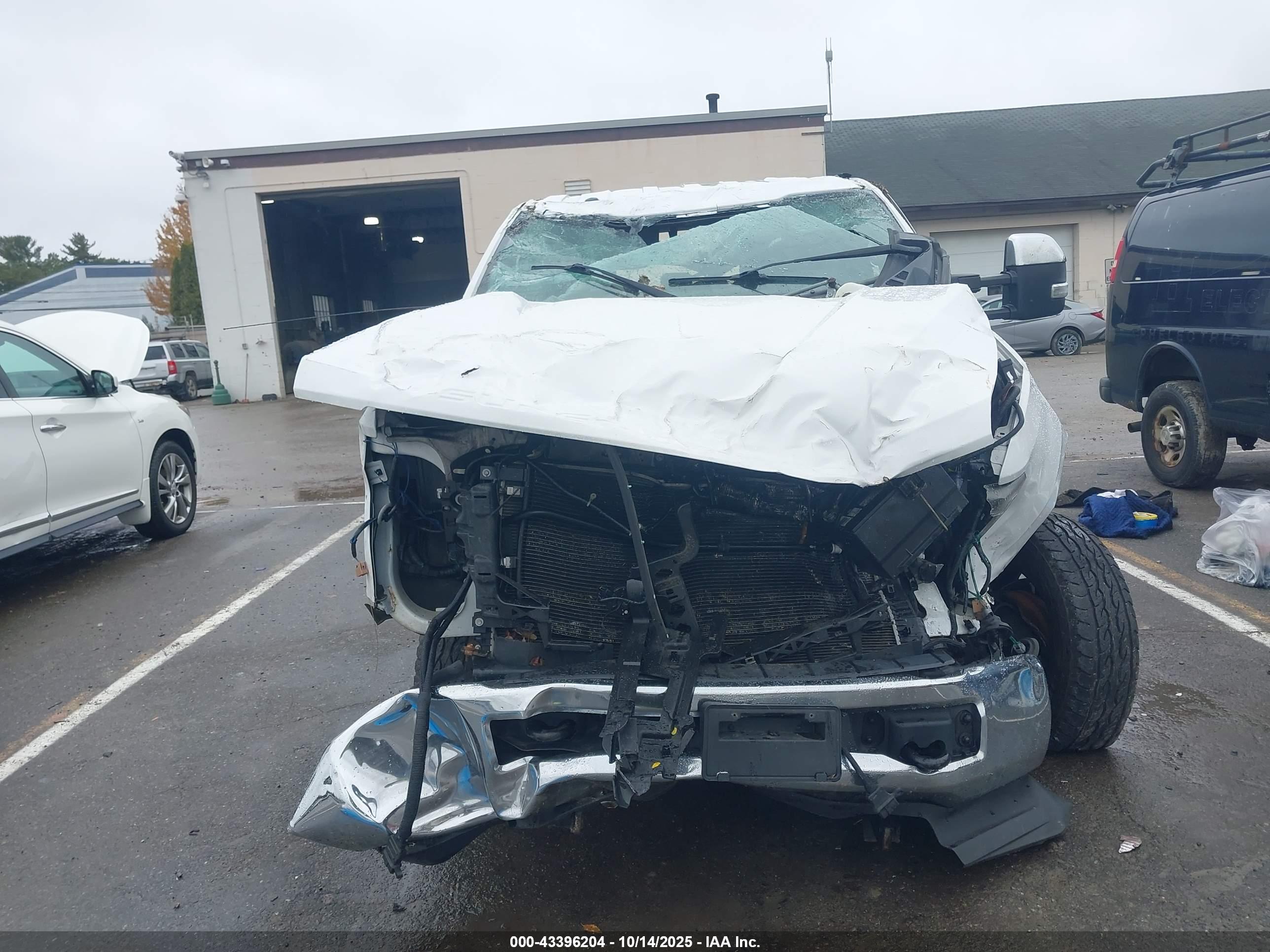 FORD F-250 image 6