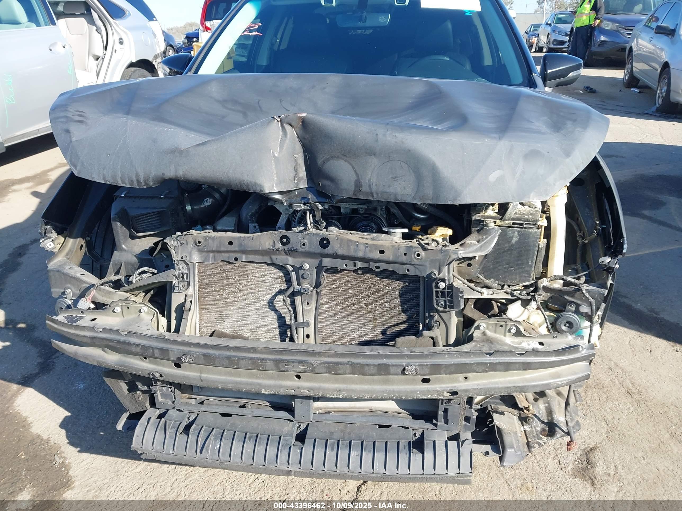 SUBARU LEGACY image 6