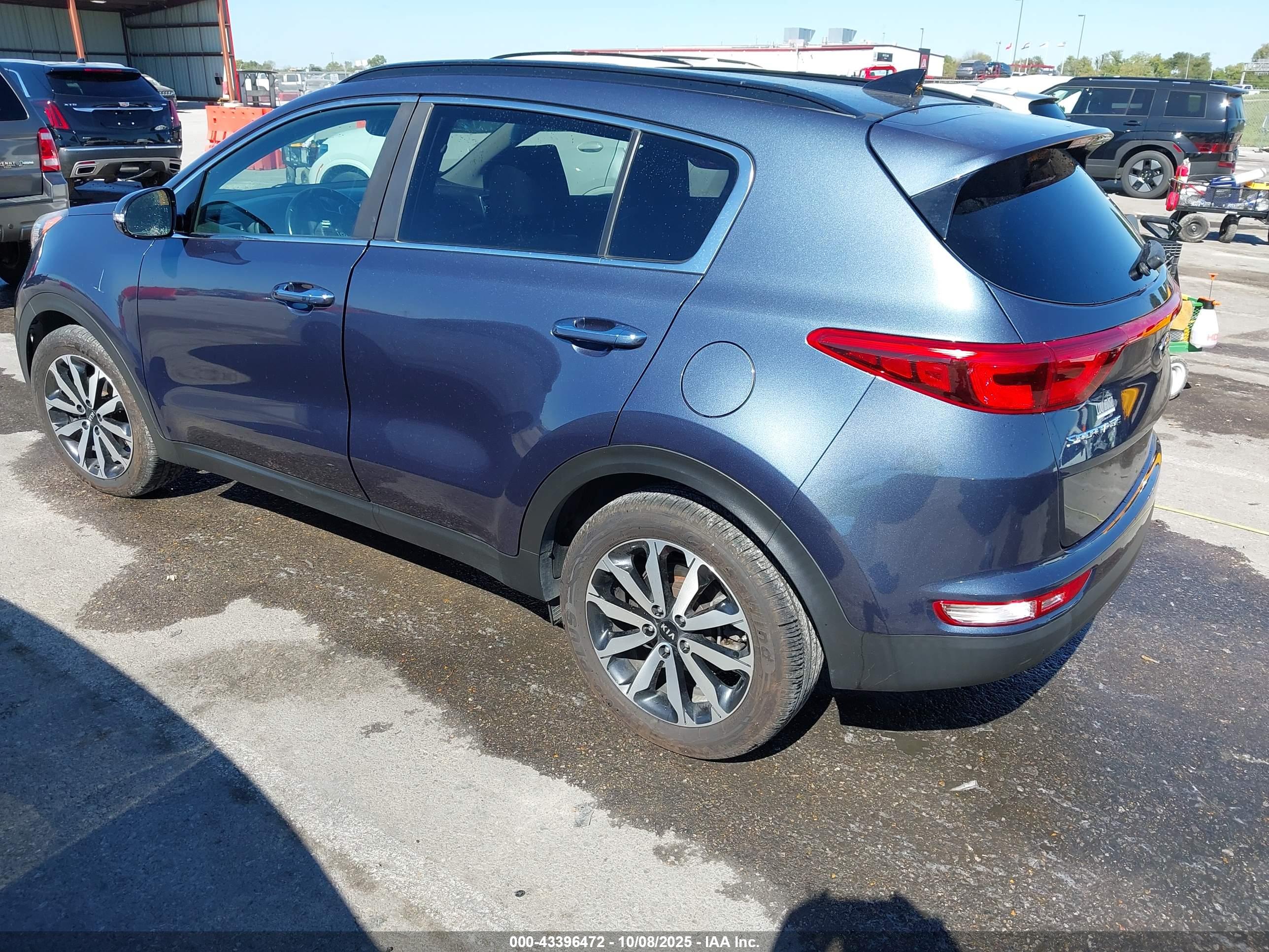 KIA SPORTAGE image 3