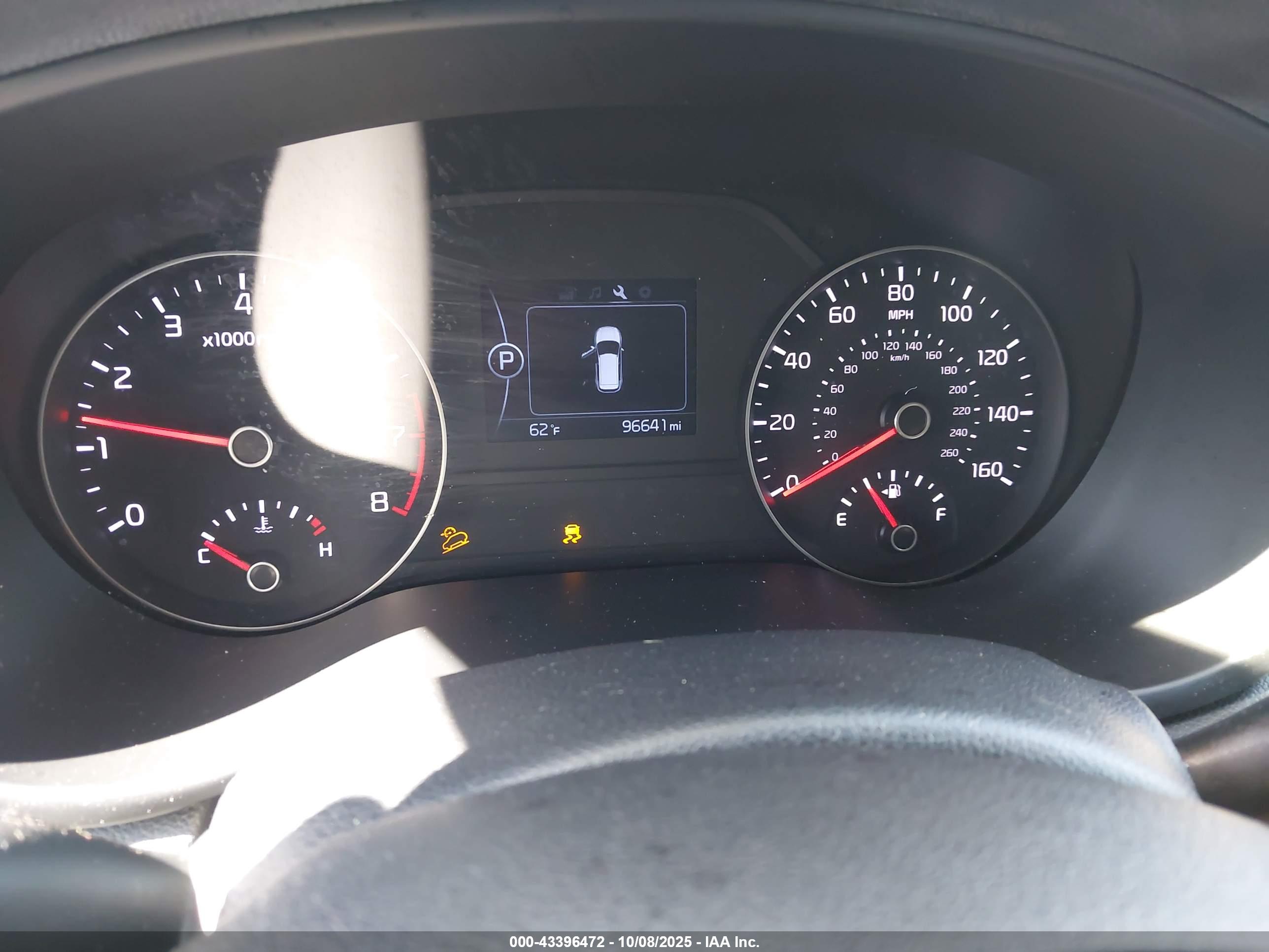 KIA SPORTAGE image 7