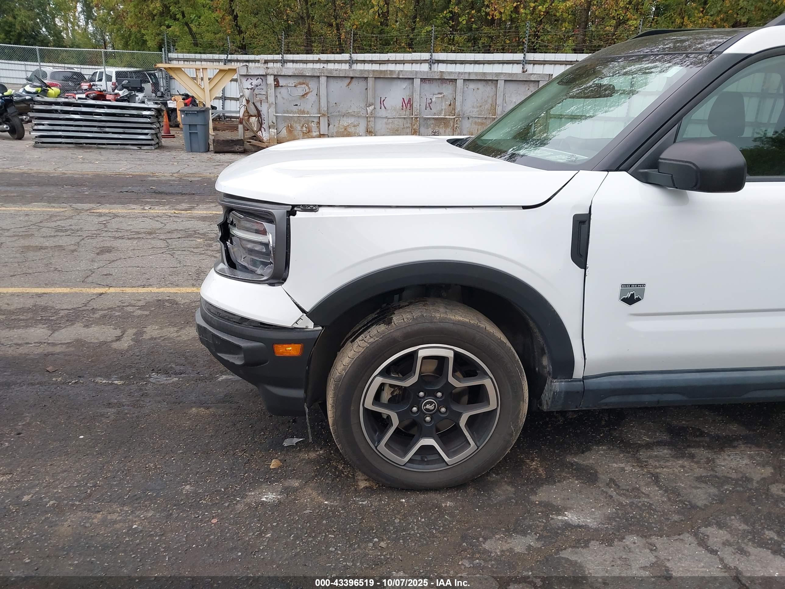 FORD BRONCO image 6