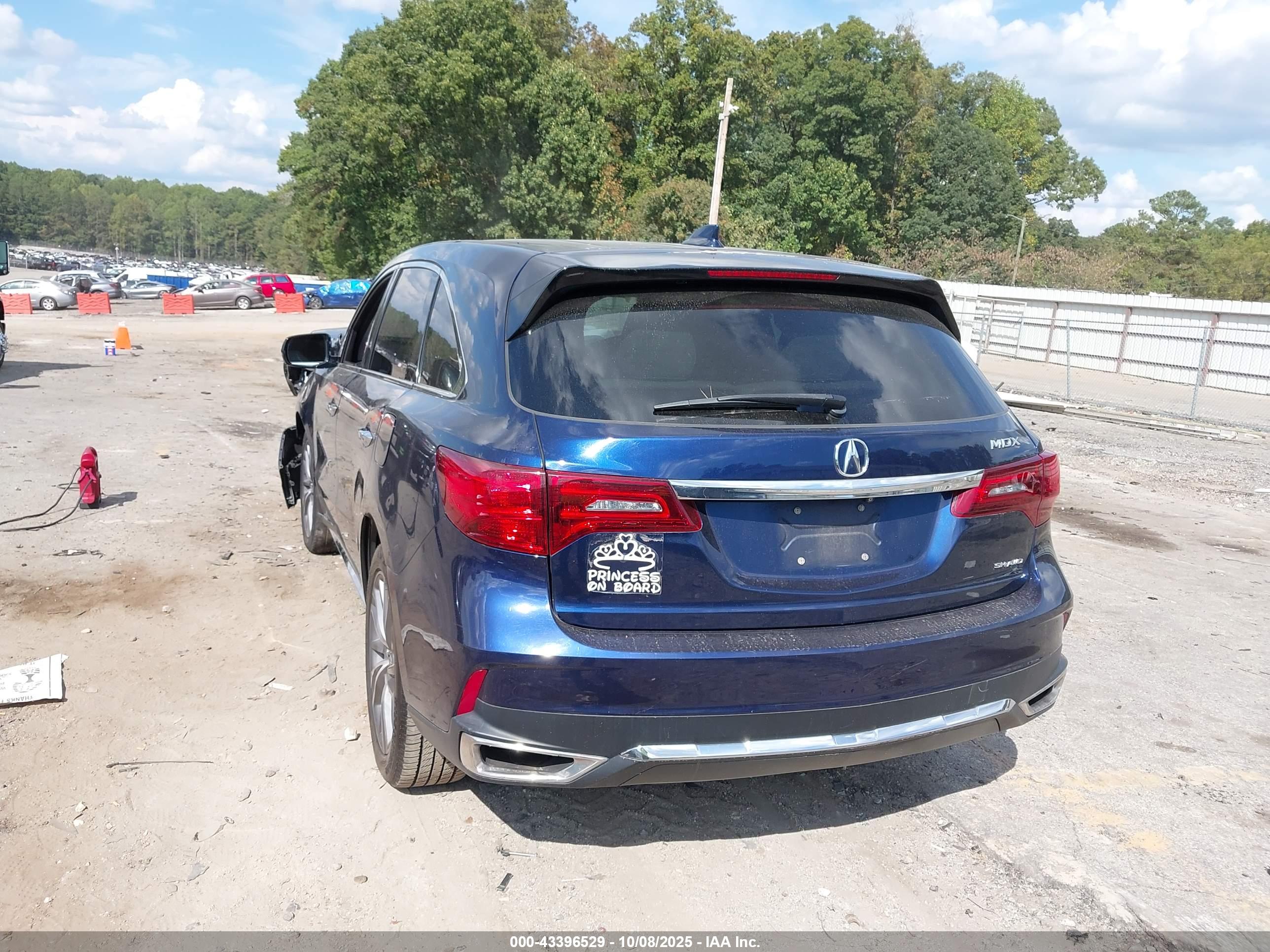 ACURA MDX image 3