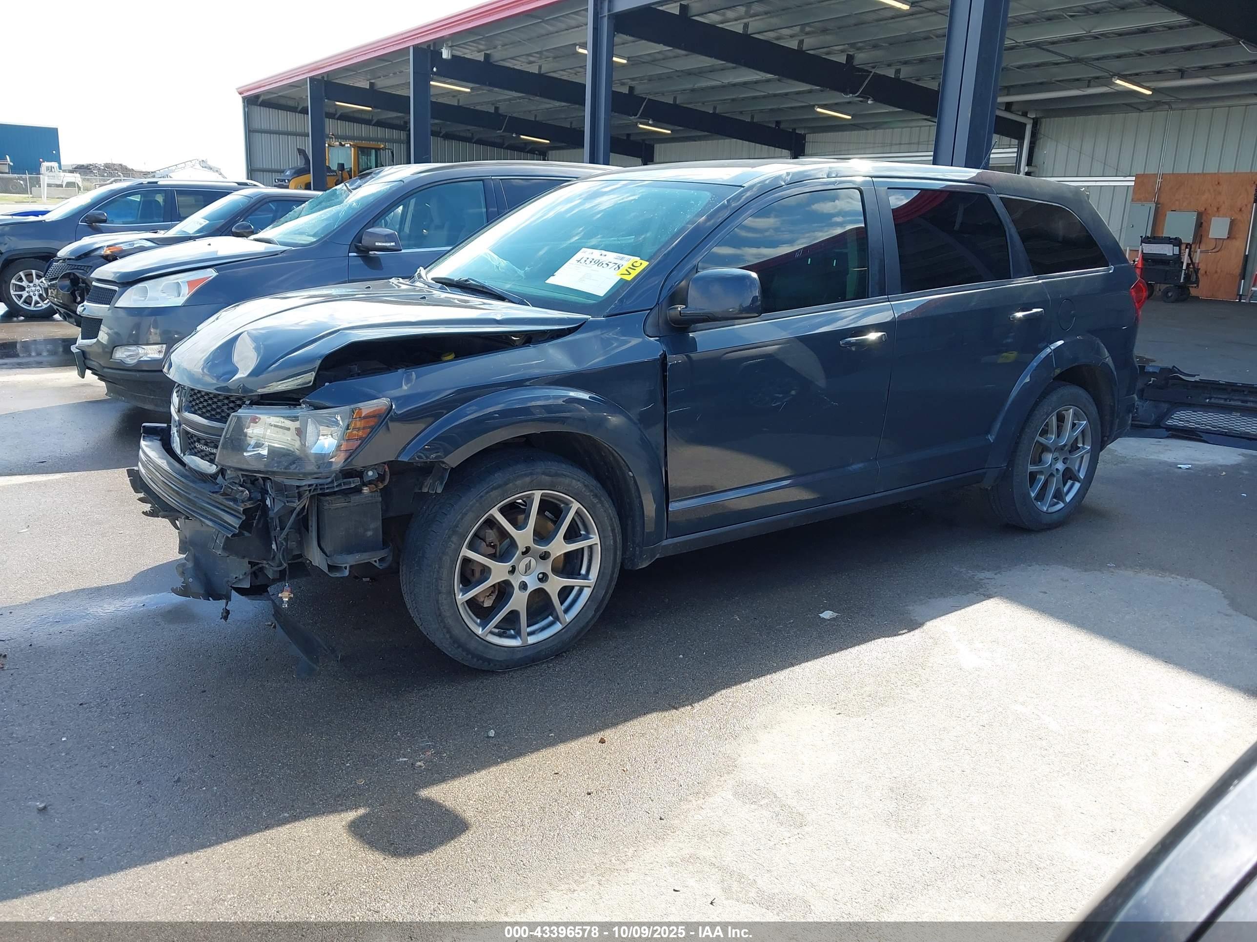 DODGE JOURNEY image 2
