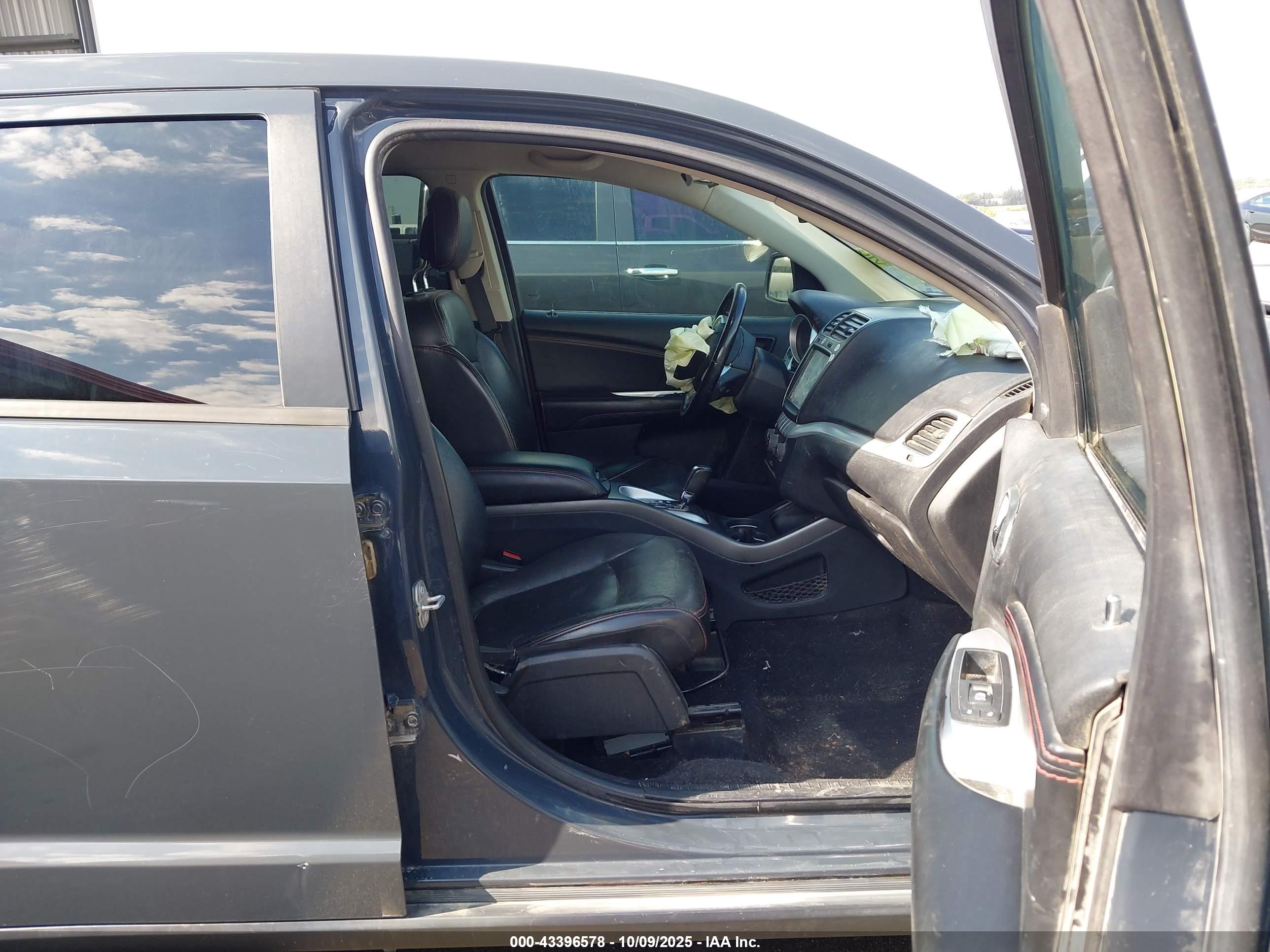 DODGE JOURNEY image 5