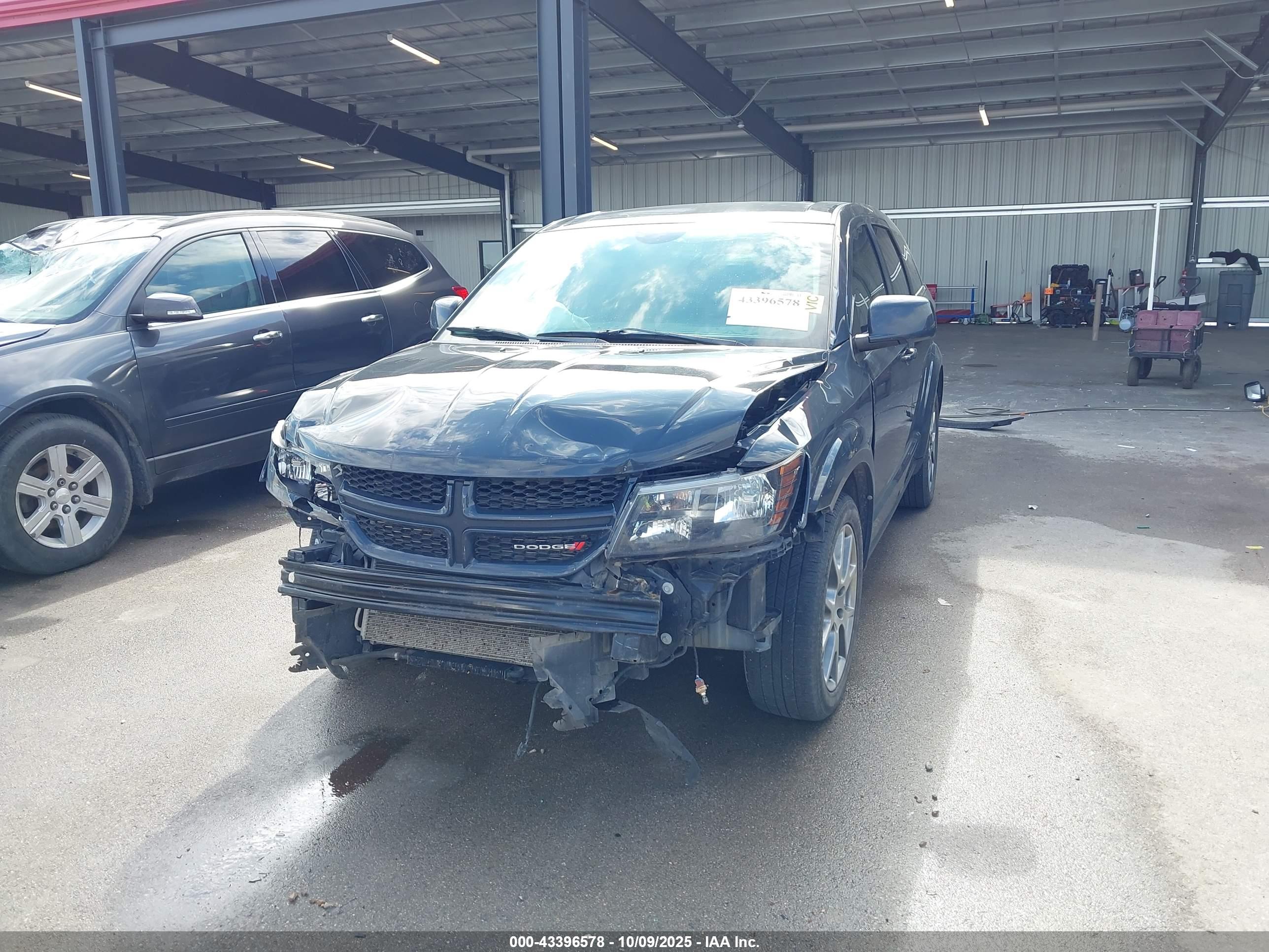 DODGE JOURNEY image 6
