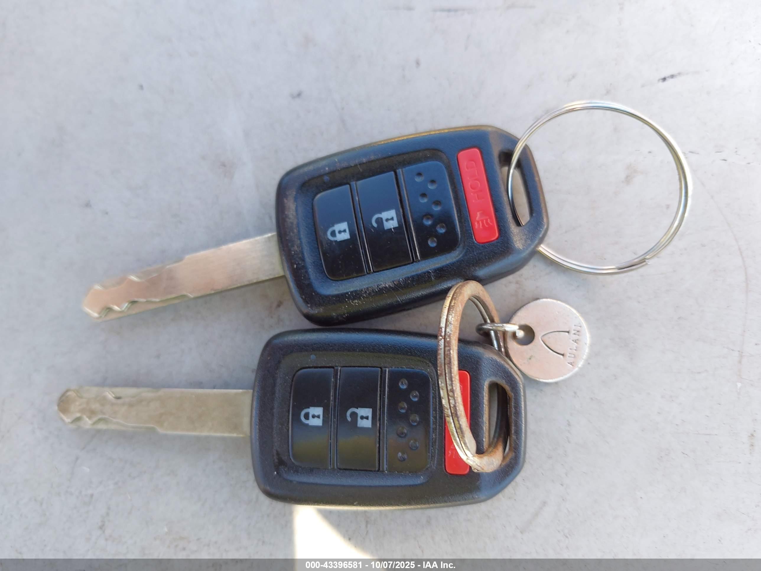 HONDA FIT image 11