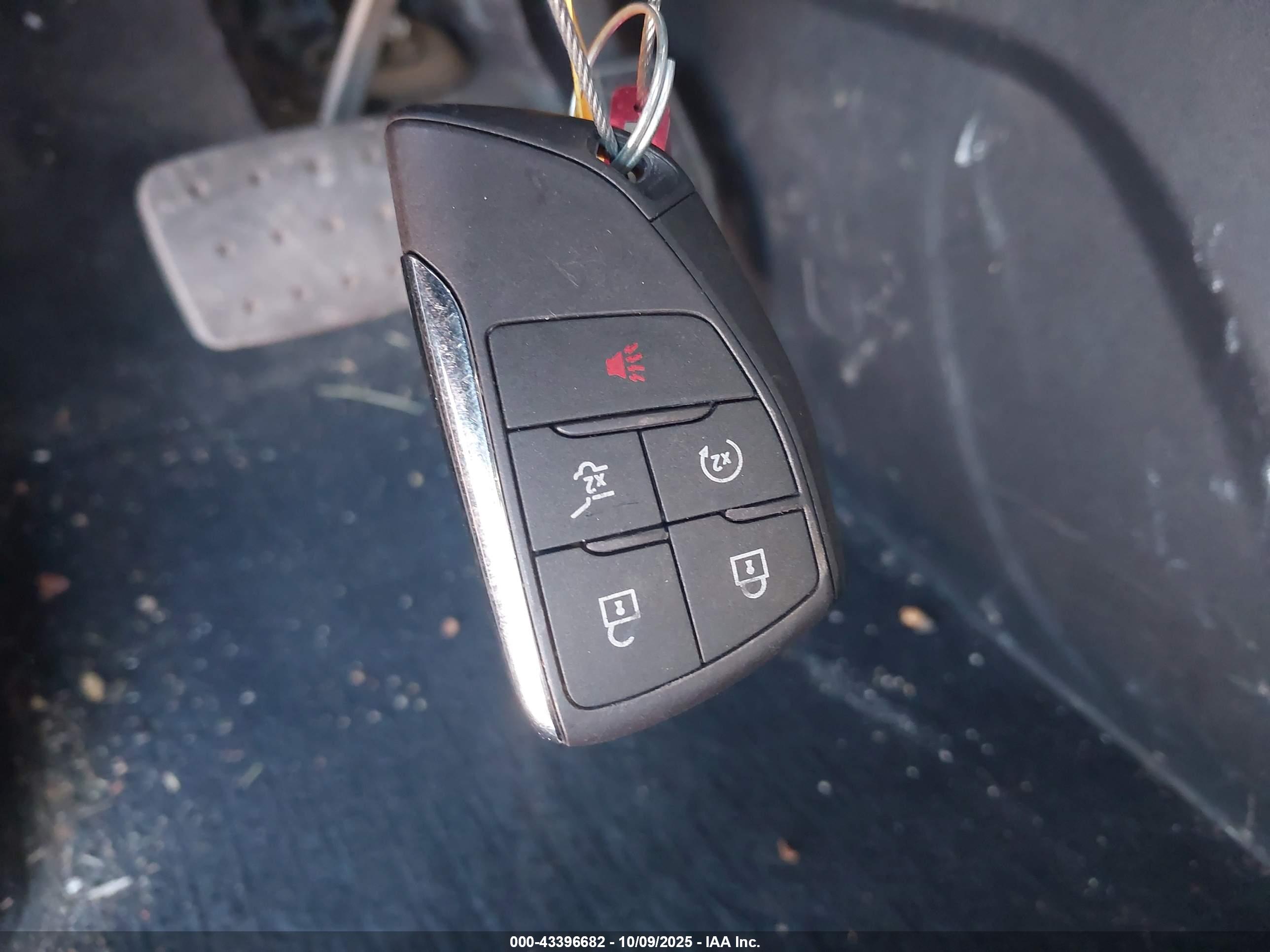 GMC ACADIA image 11