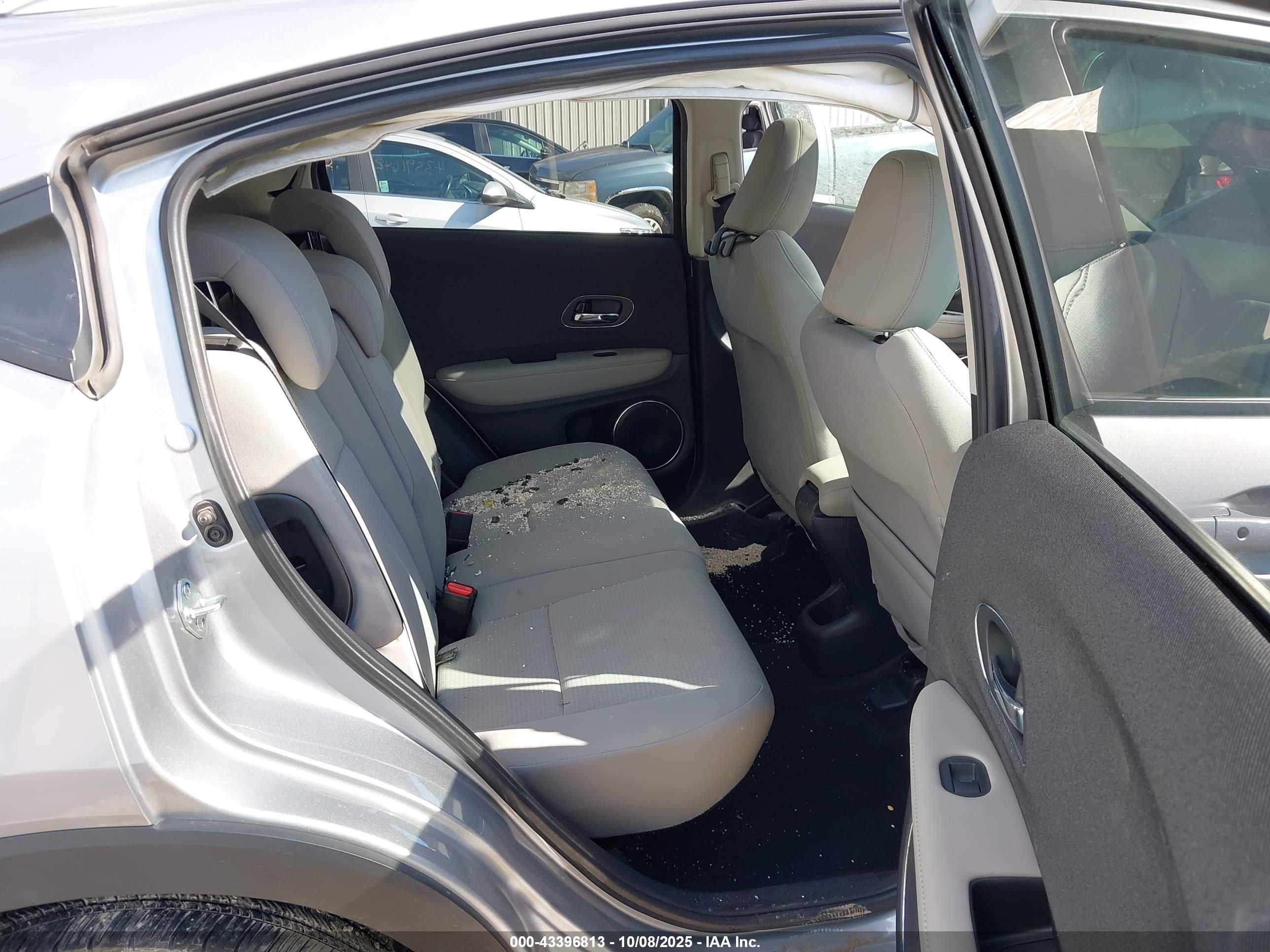 HONDA HR-V image 8
