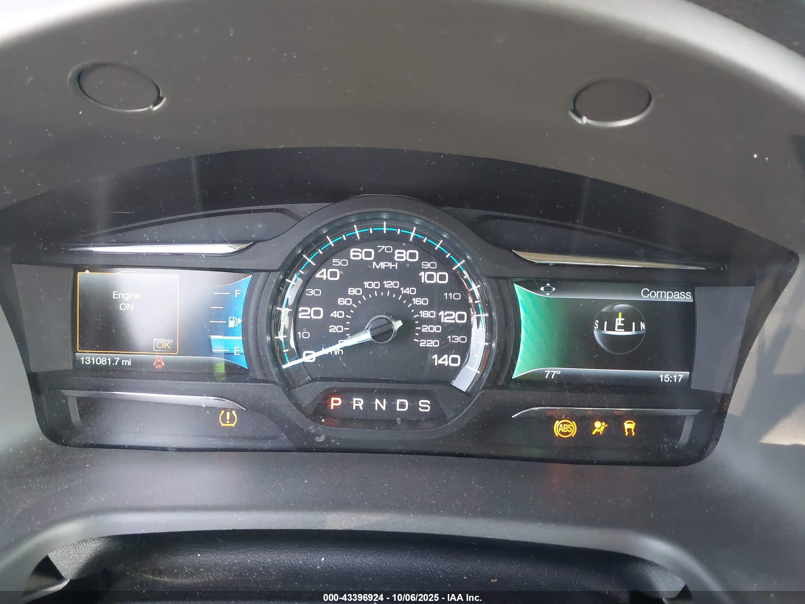 FORD FLEX image 7