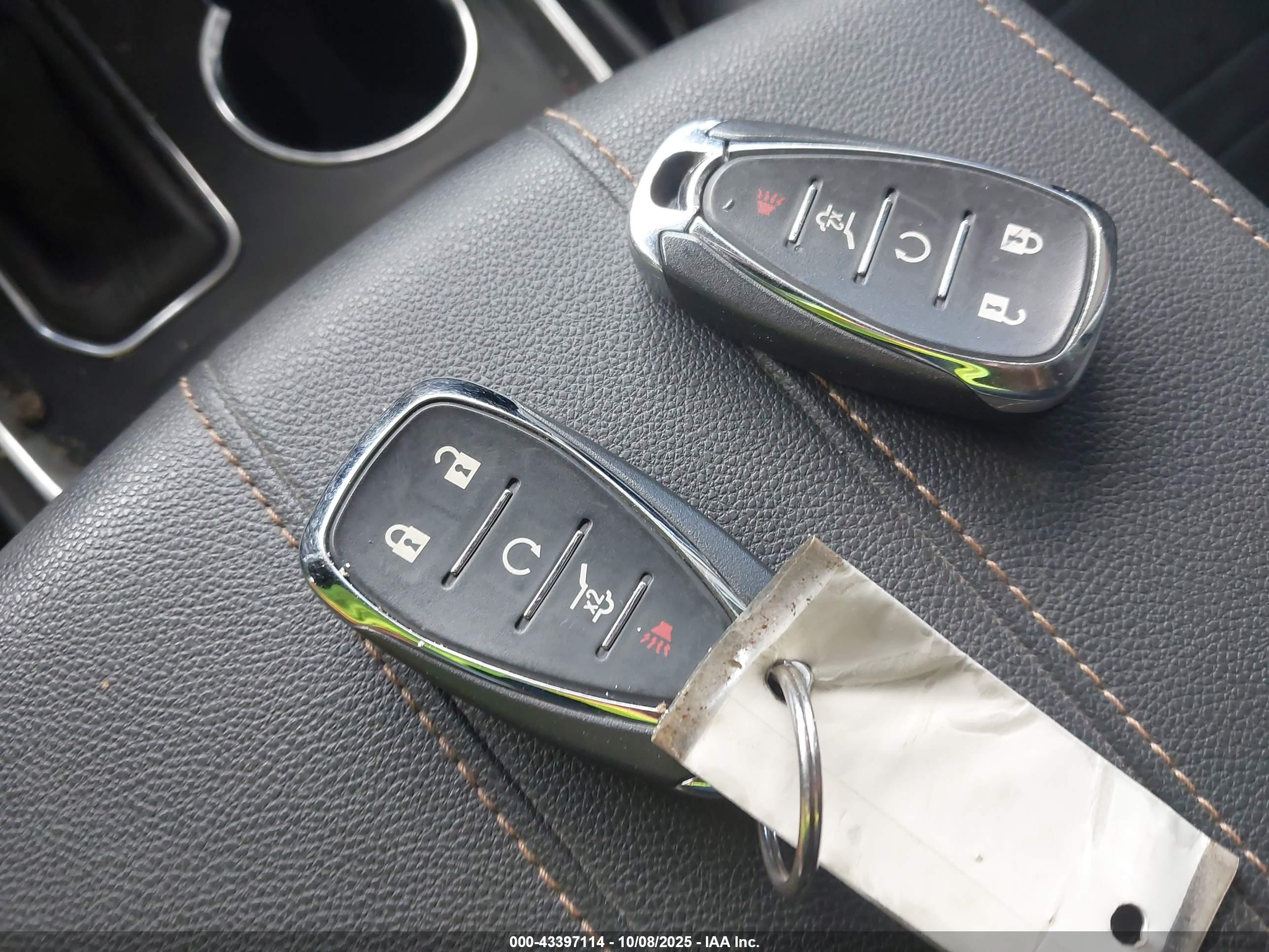CHEVROLET TRAVERSE image 11