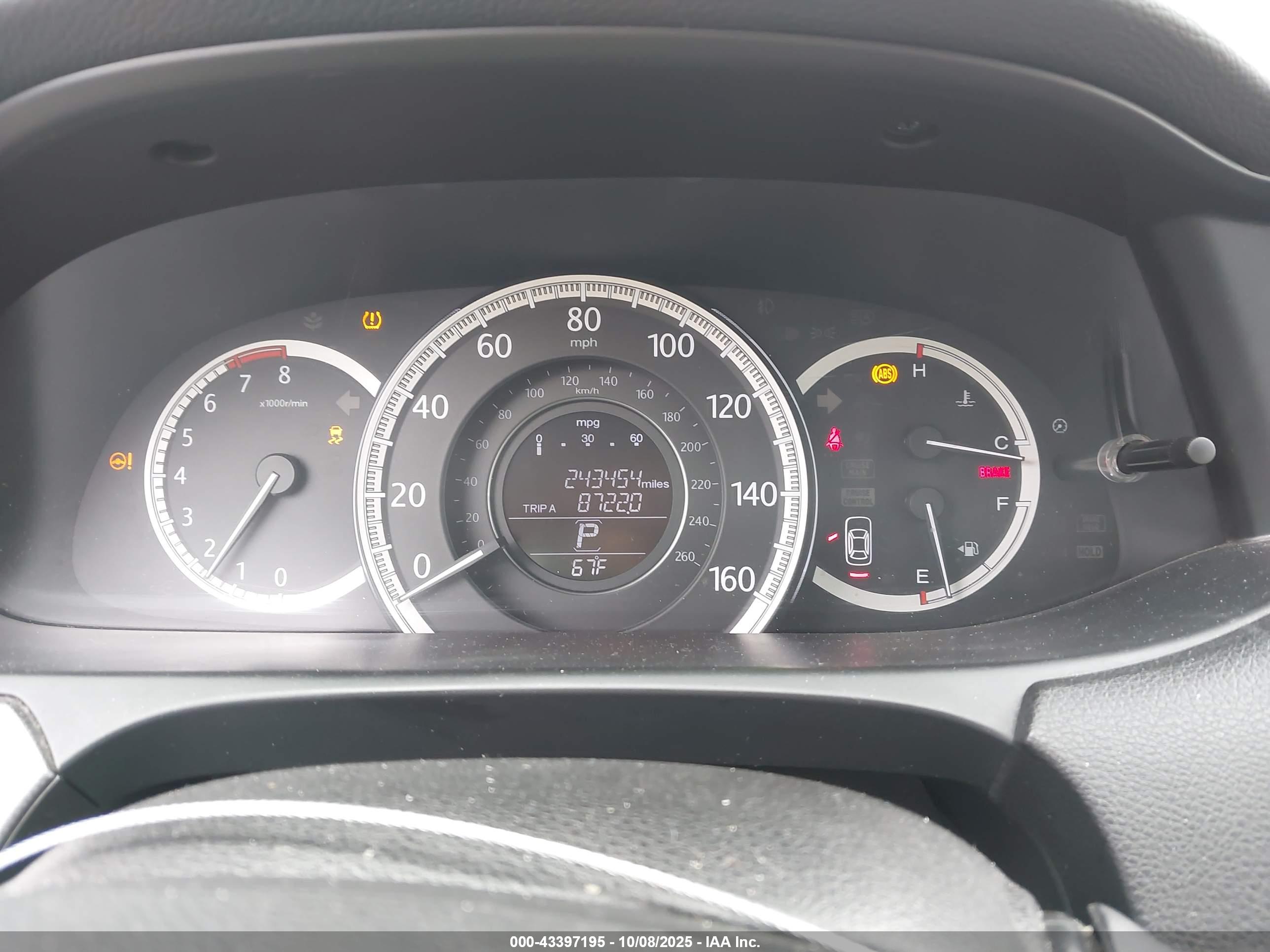 HONDA ACCORD image 7