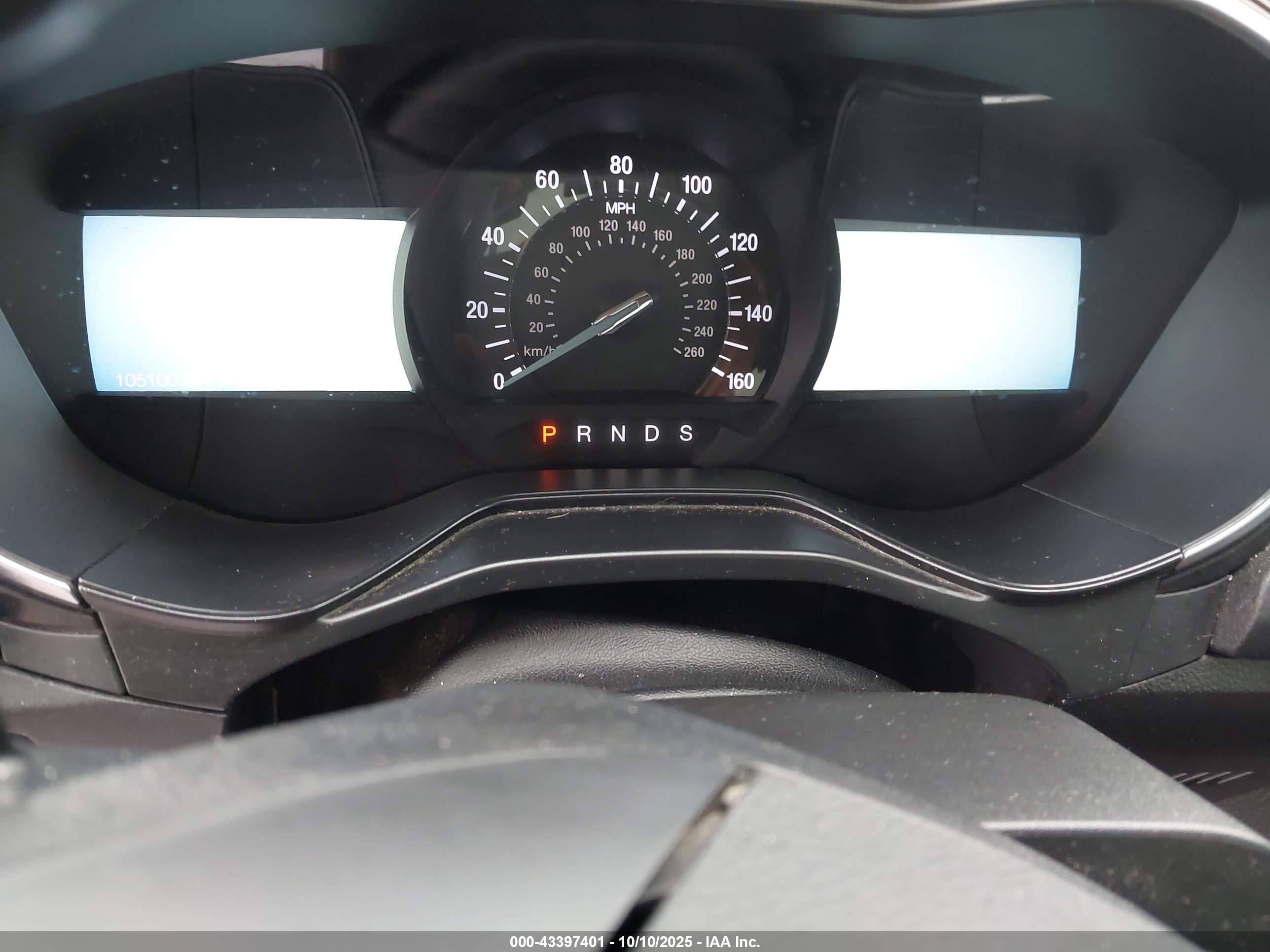 FORD FUSION image 7